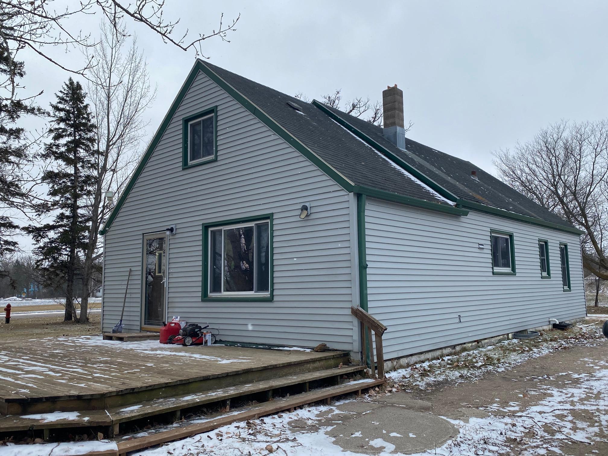 423 E Jefferson Avenue