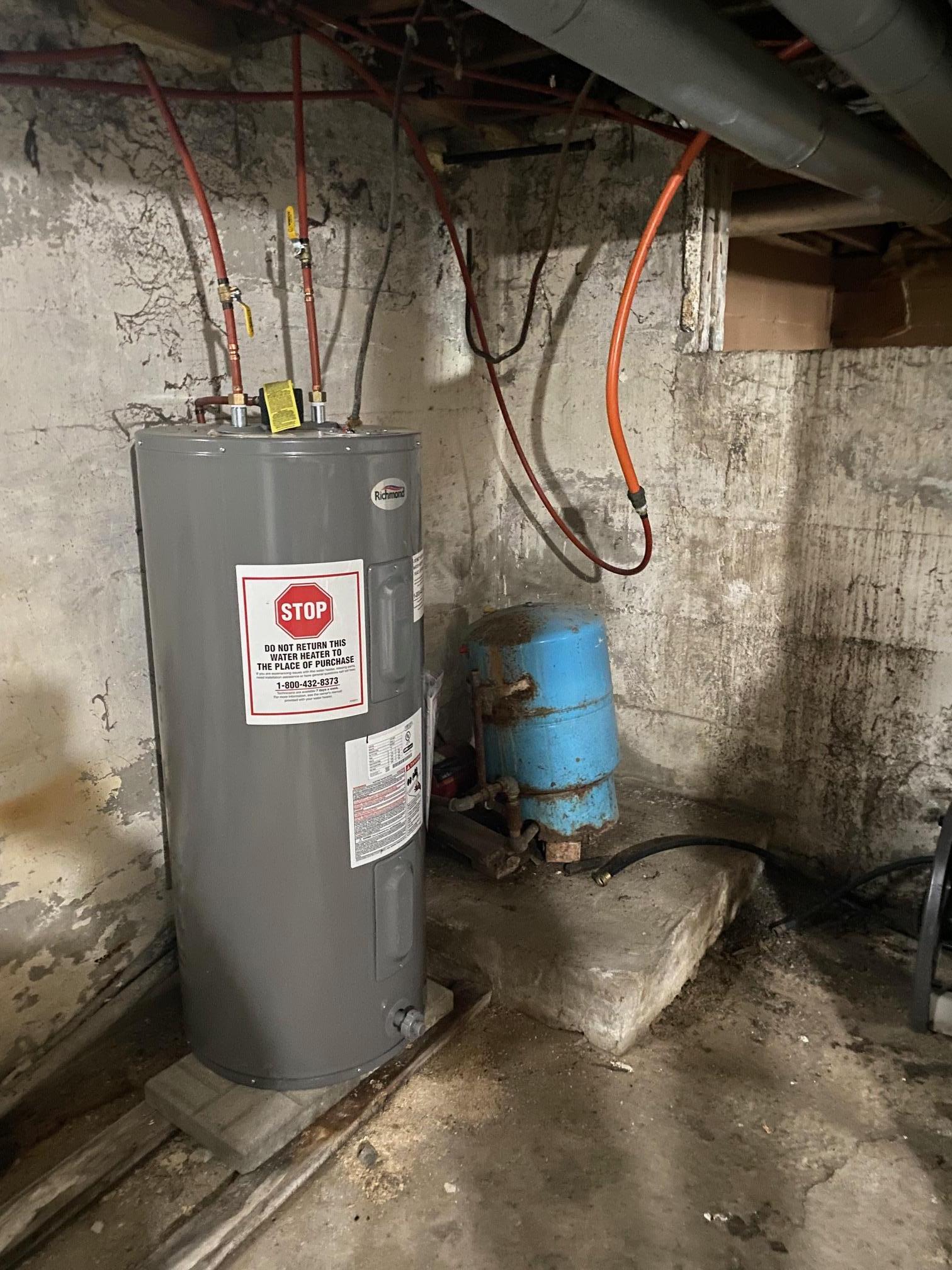 423 E Jefferson Avenue