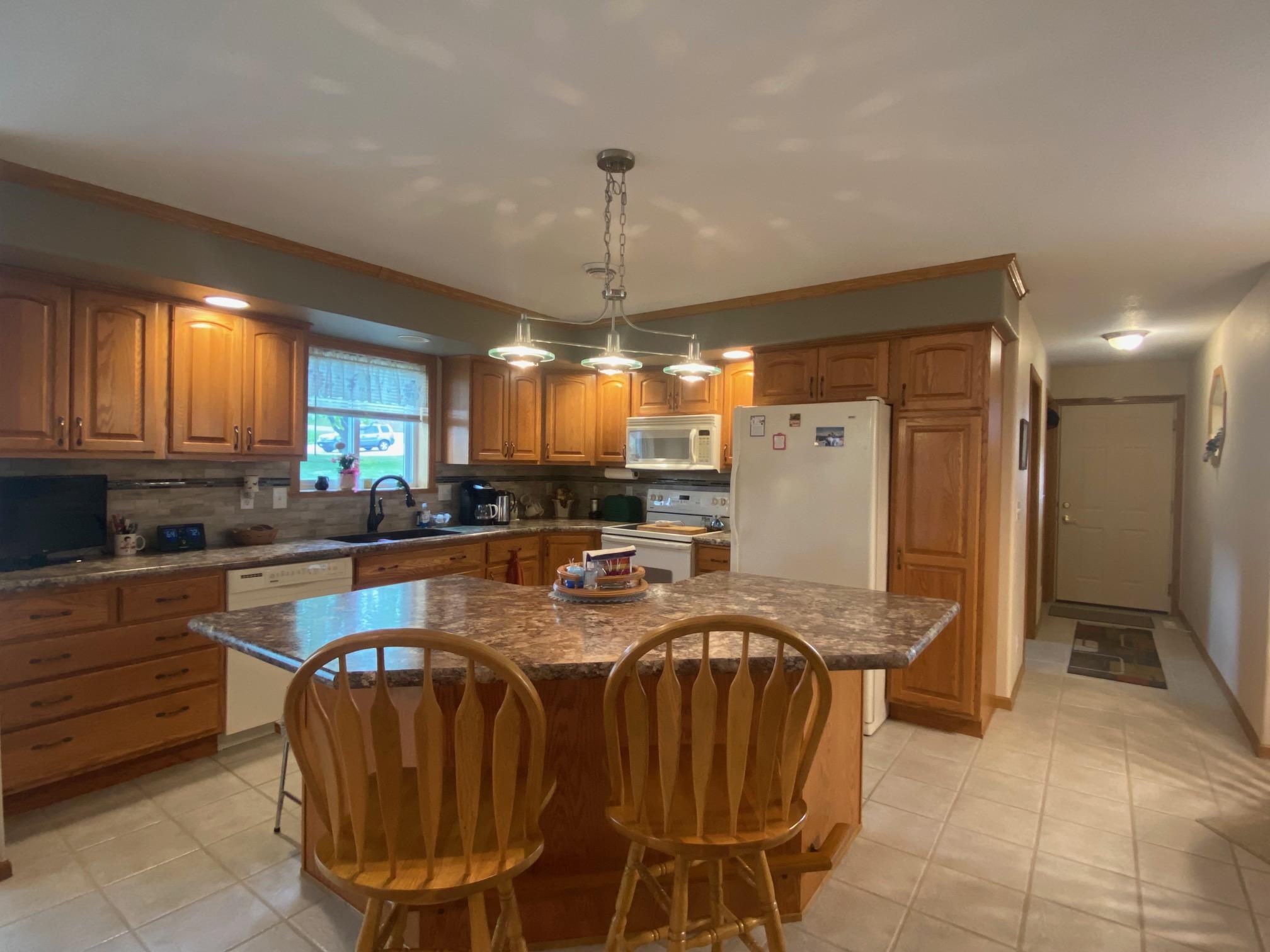 1840 Bridgeview Boulevard