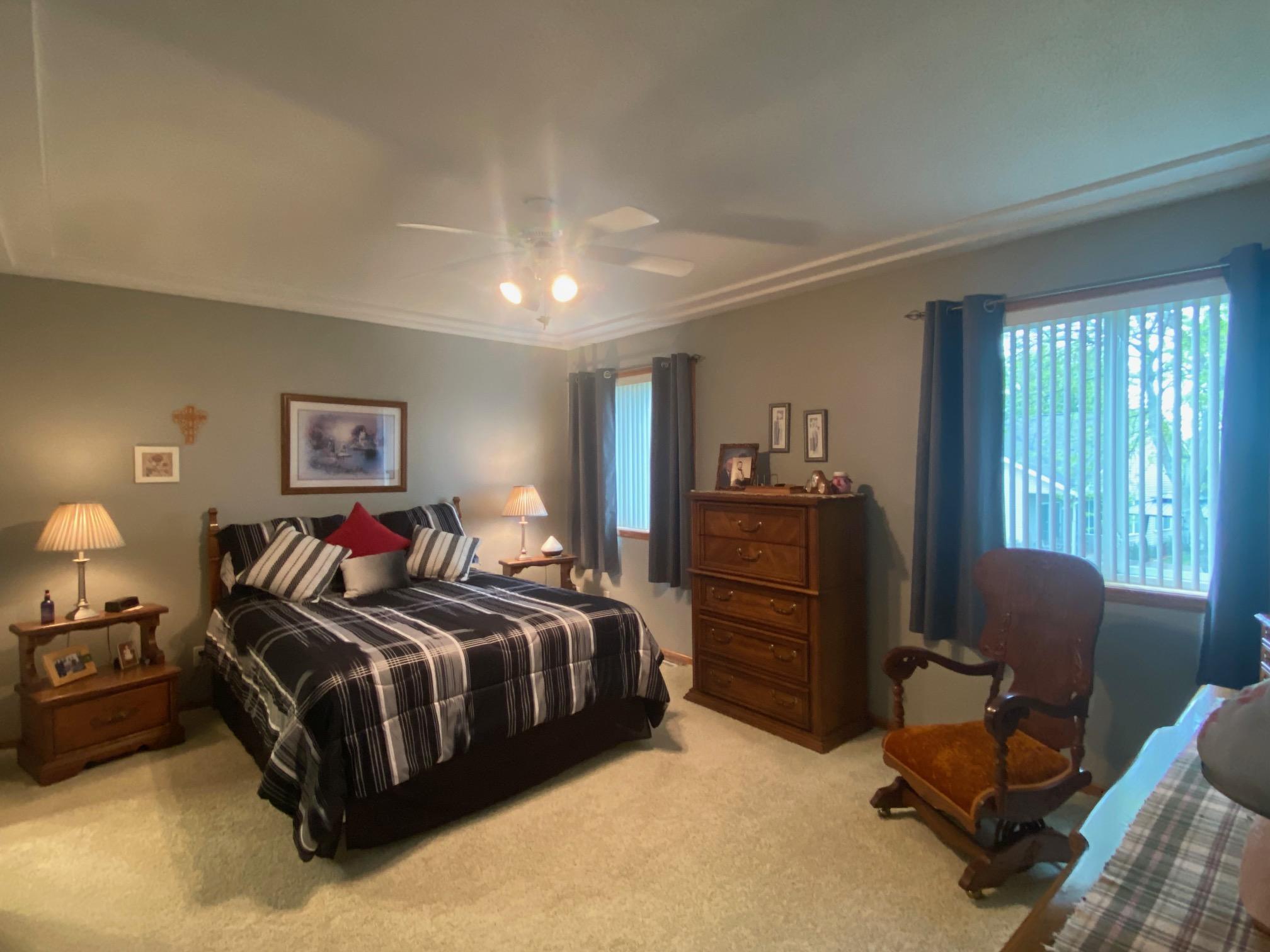 1840 Bridgeview Boulevard