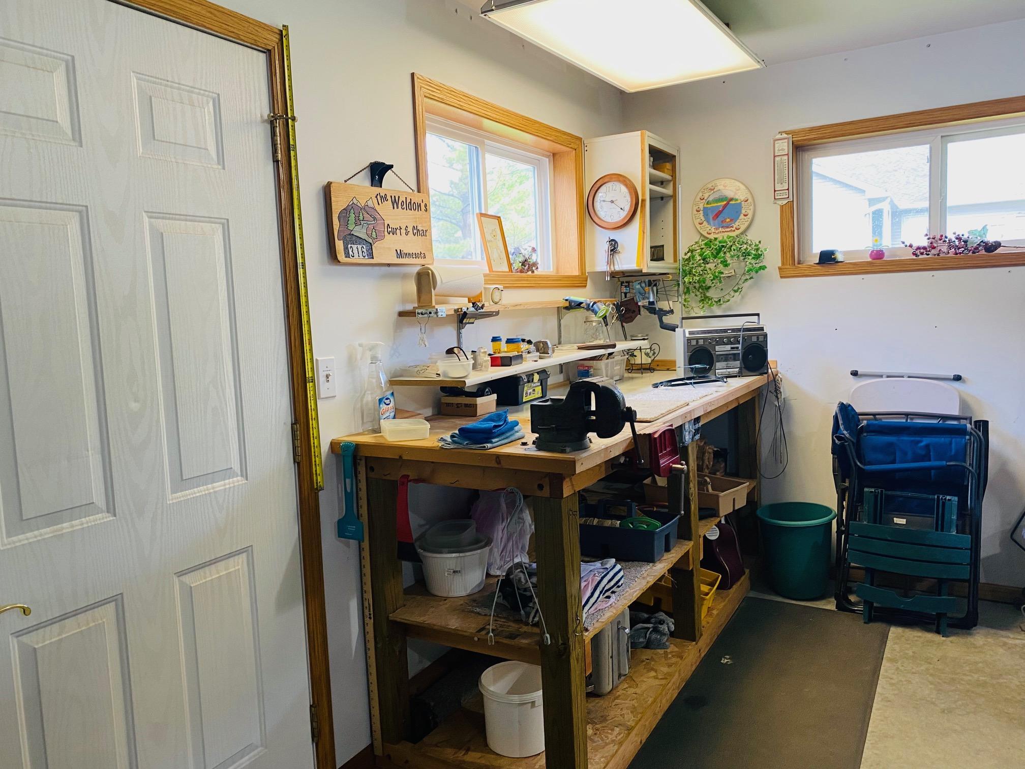 1840 Bridgeview Boulevard