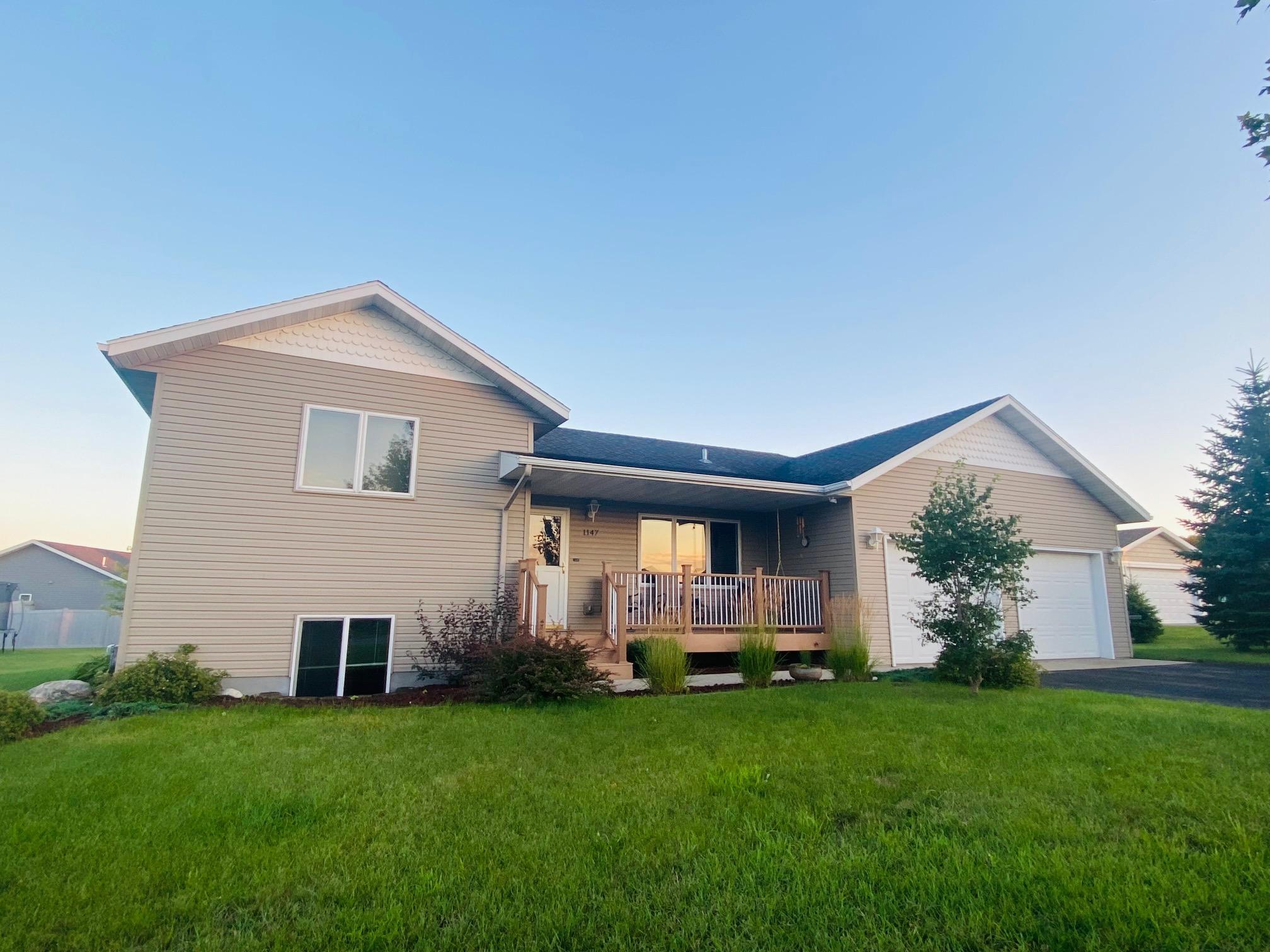 1147 Long Bridge Circle