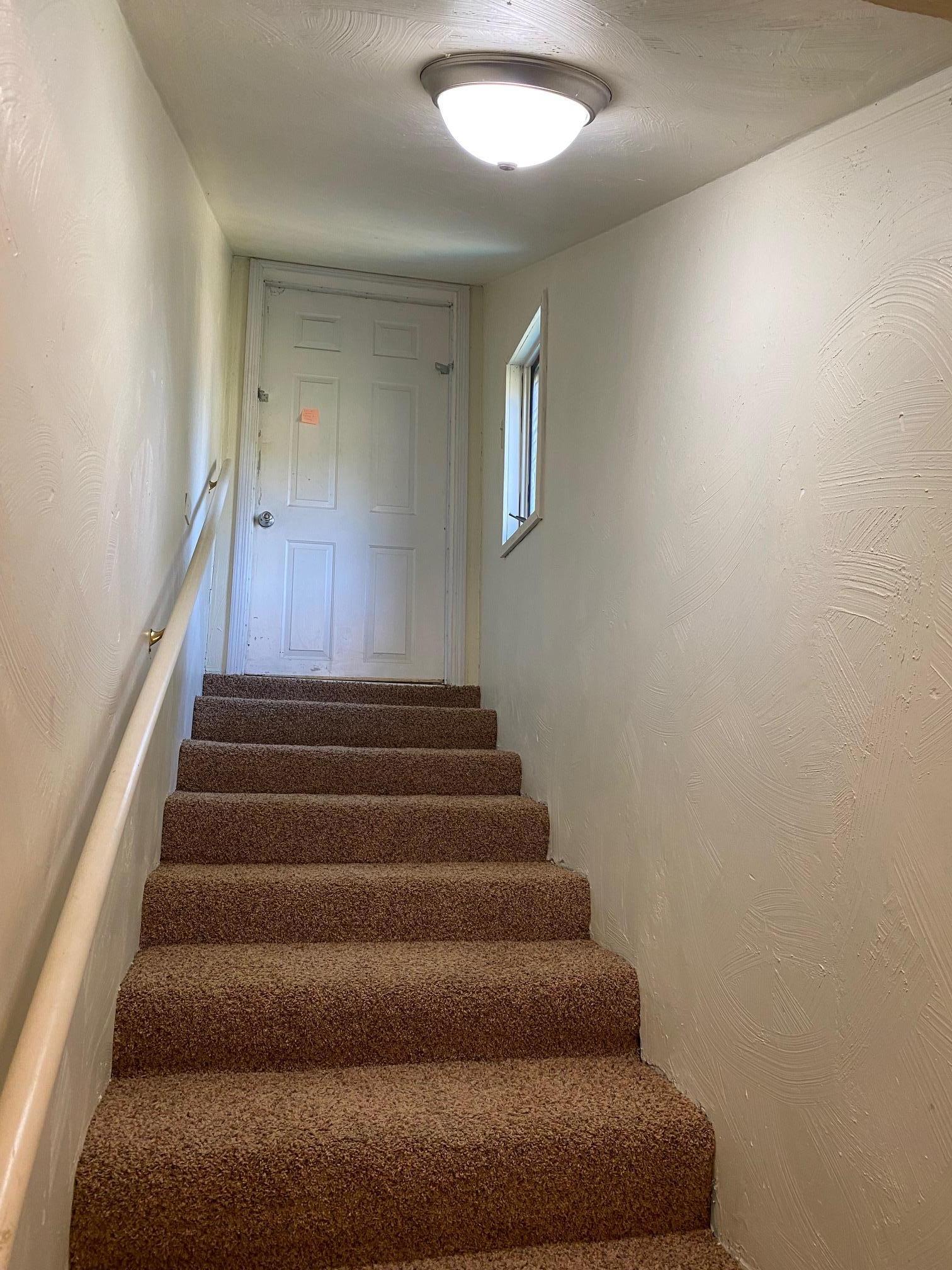 204 Oak Grove Avenue