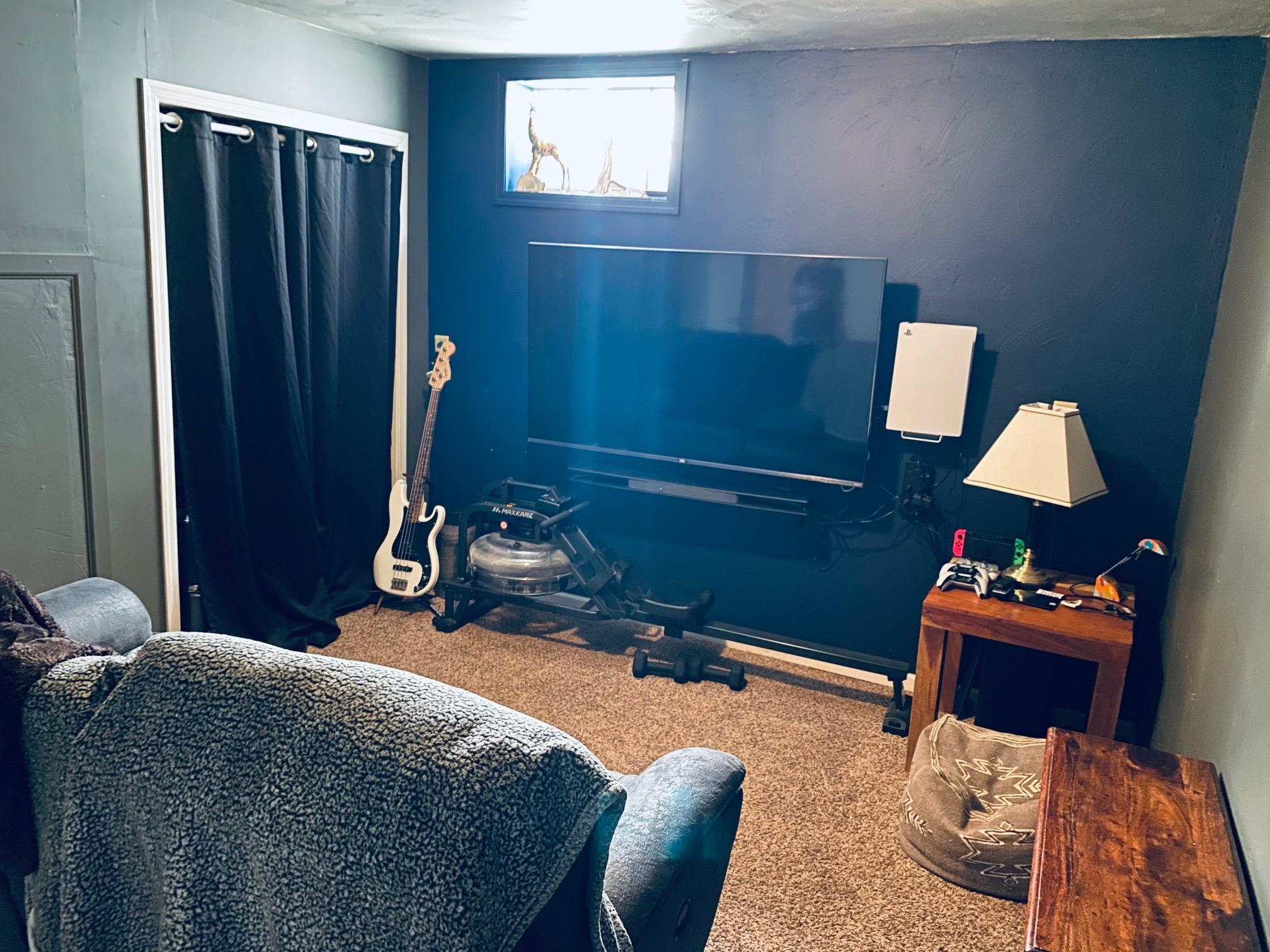 204 Oak Grove Avenue