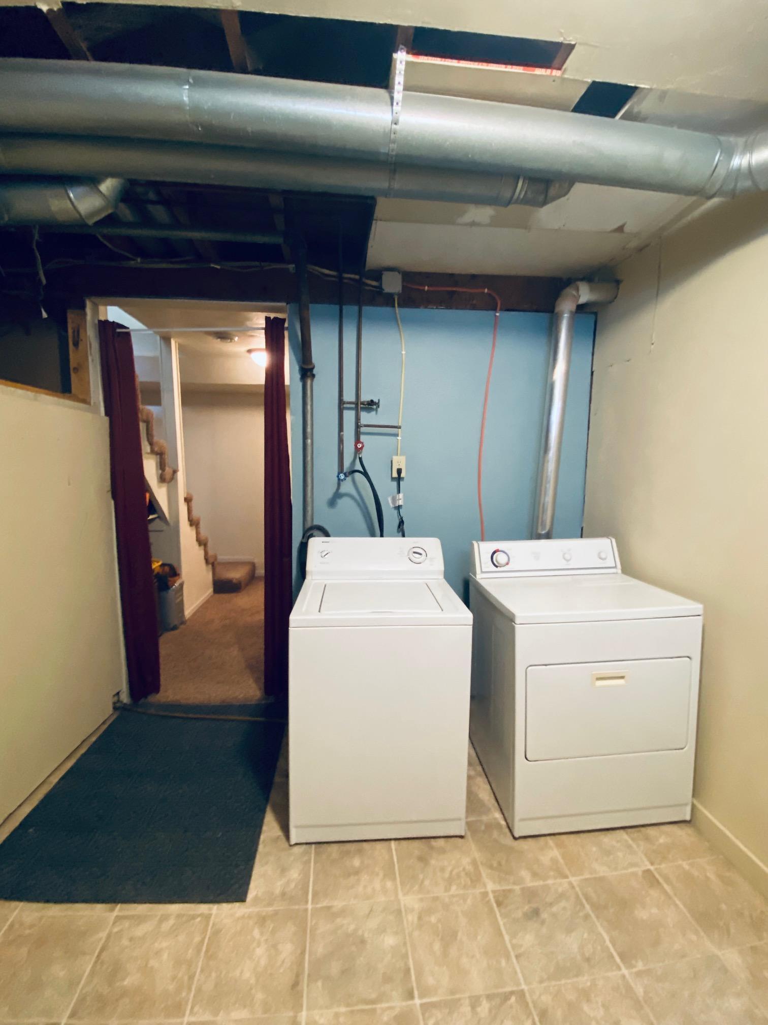 204 Oak Grove Avenue