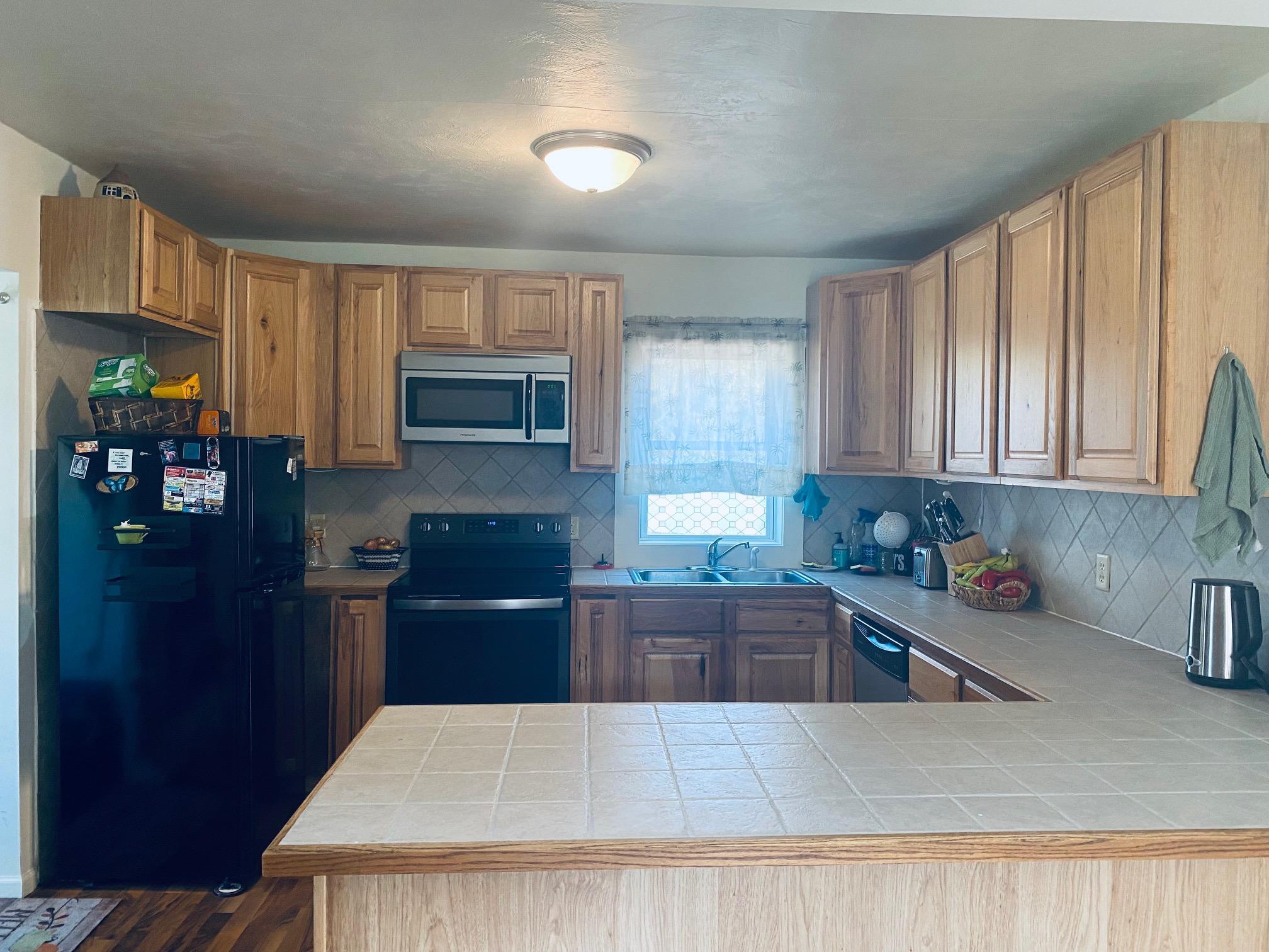 204 Oak Grove Avenue