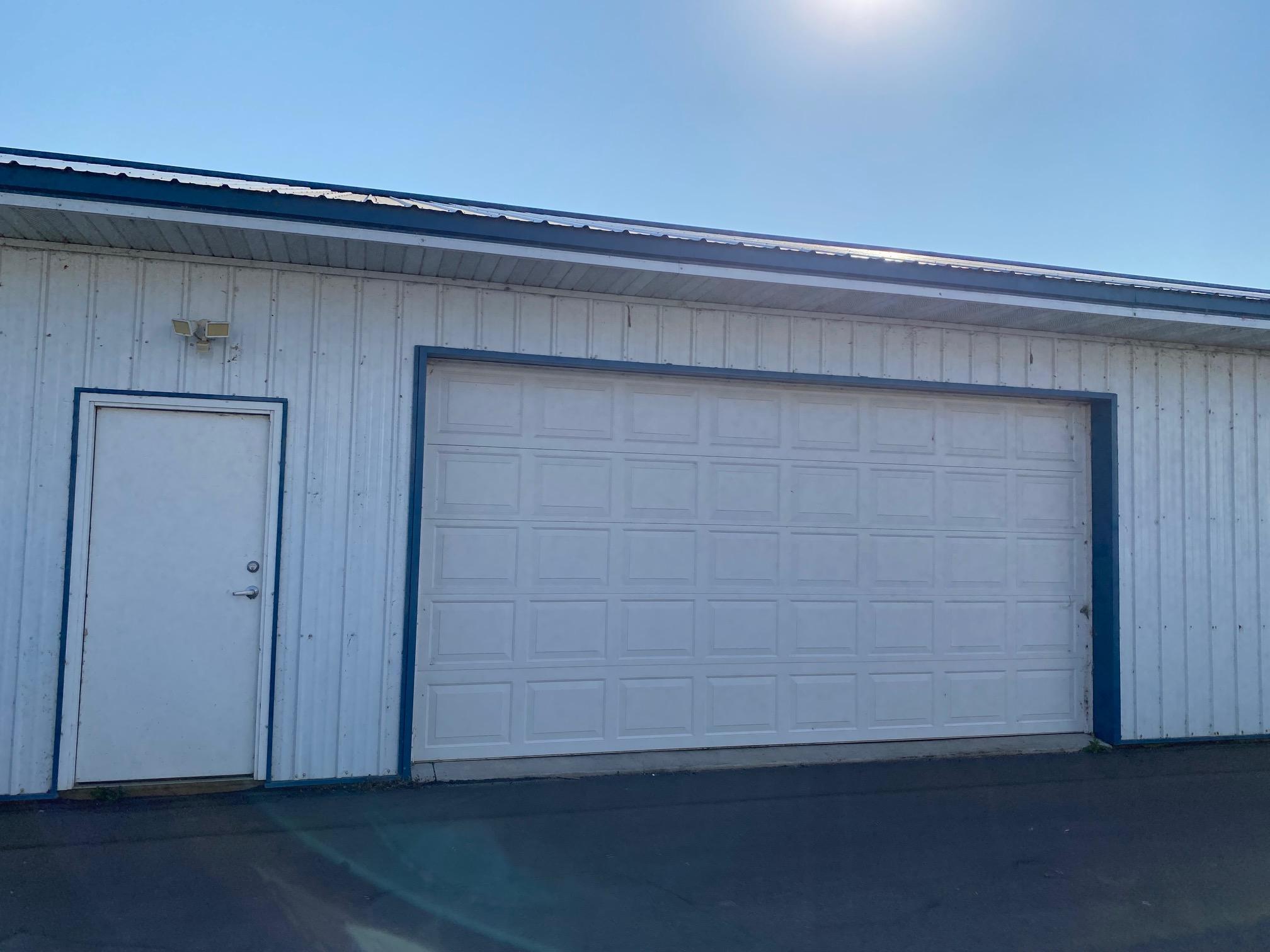 25633 Brolin Beach Road Unit: 4