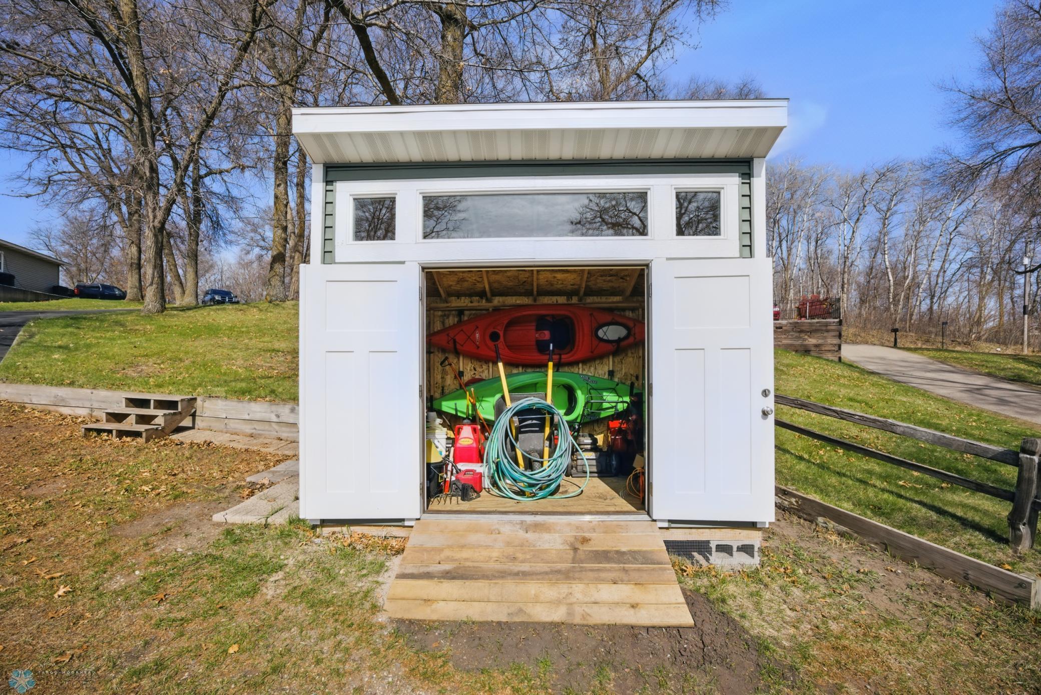 48300 Pike Beach Road