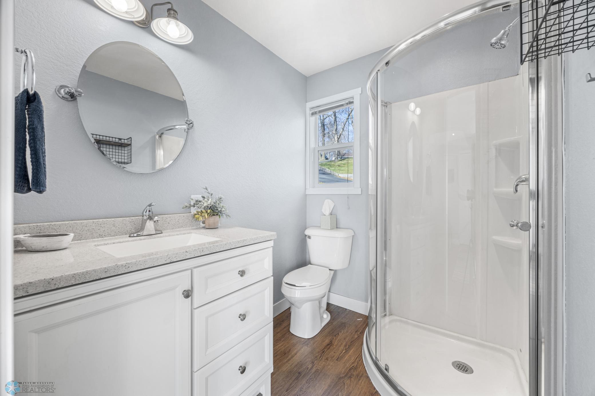 48300 Pike Beach Road