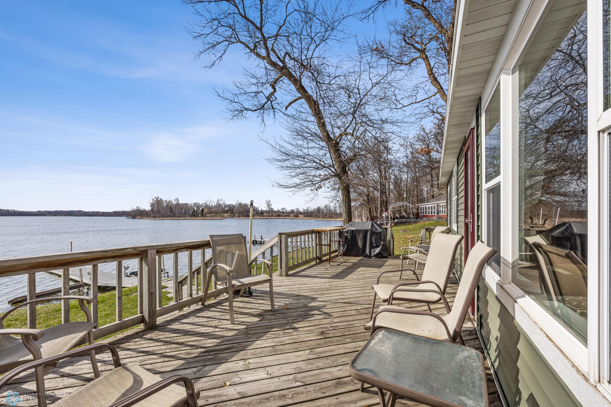 48300 Pike Beach Road