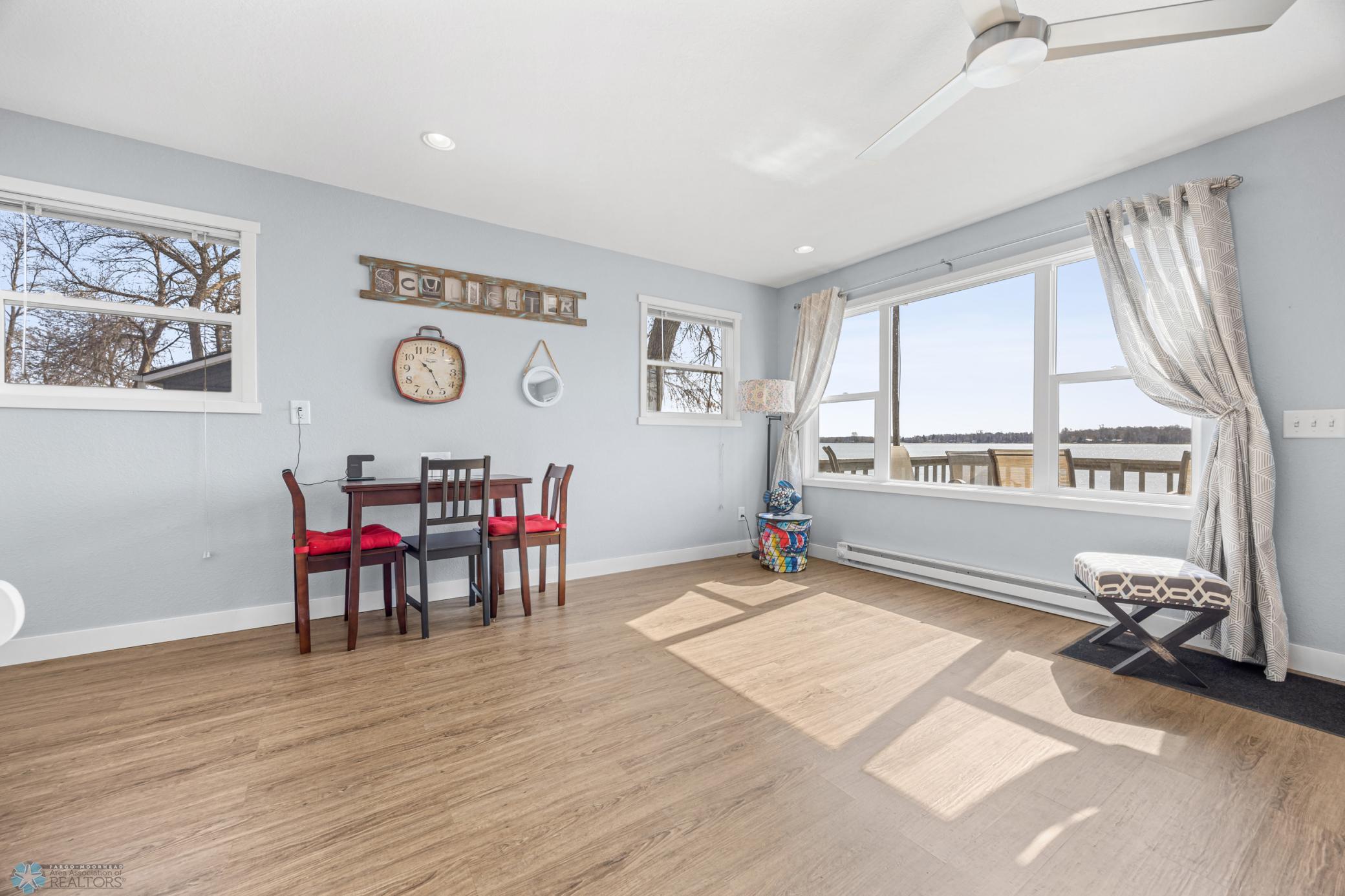 48300 Pike Beach Road