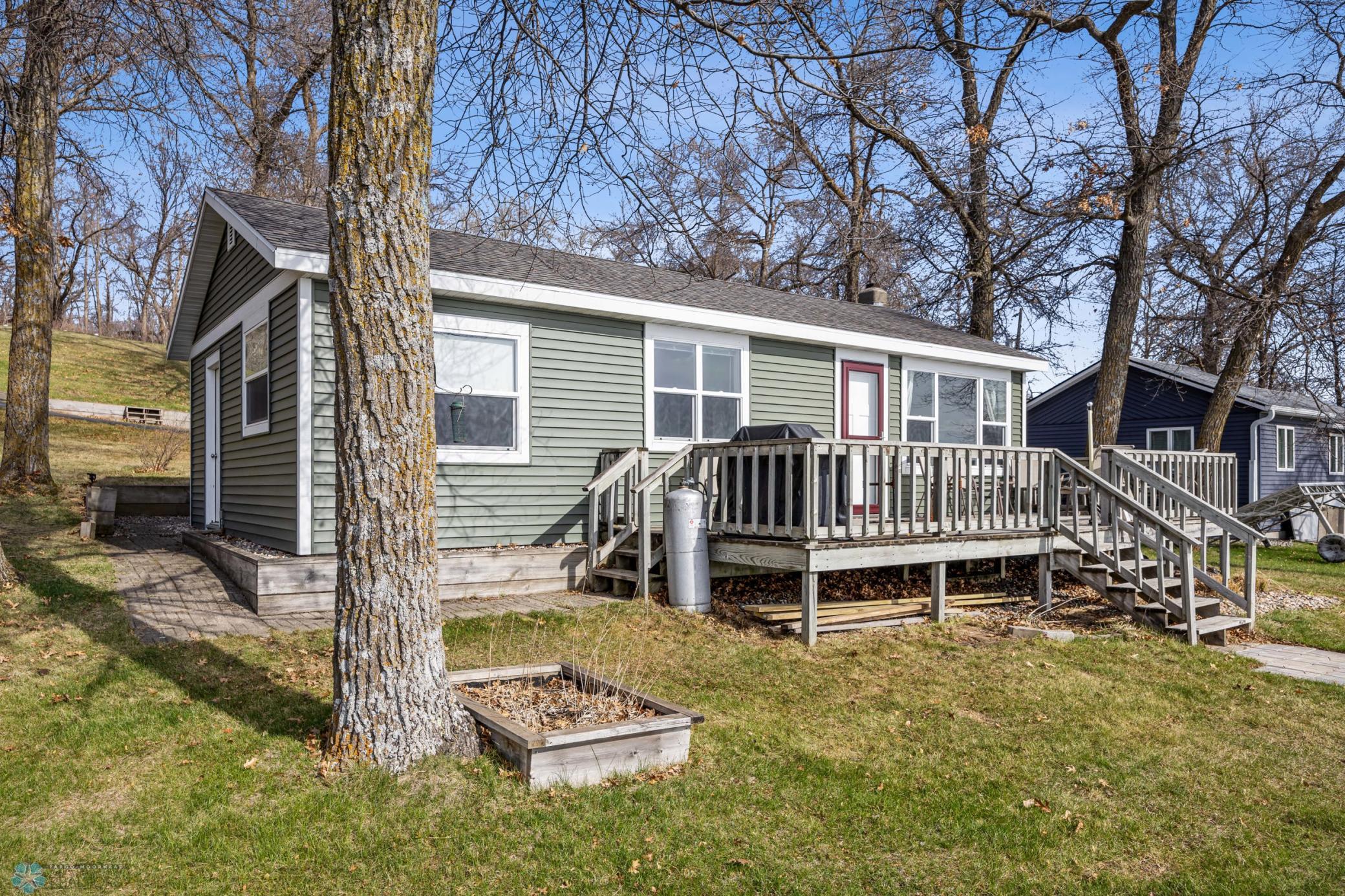 48300 Pike Beach Road