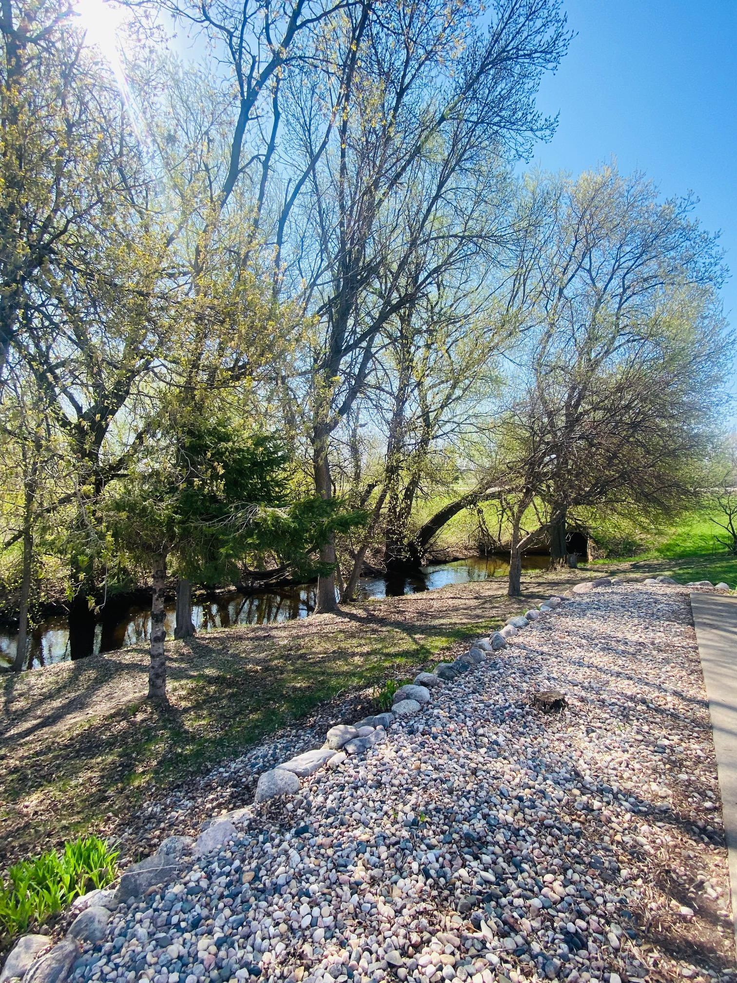 1208 Highway 34 E