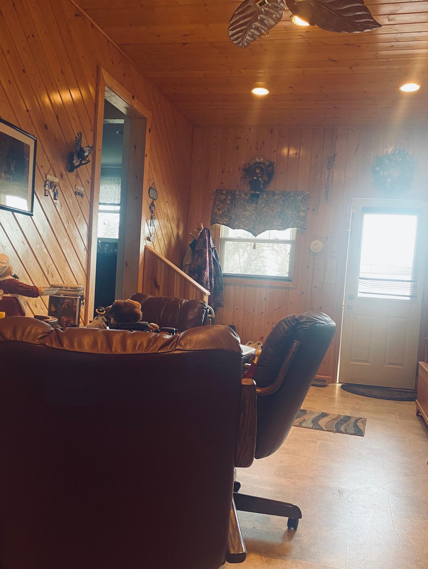 1208 Highway 34 E