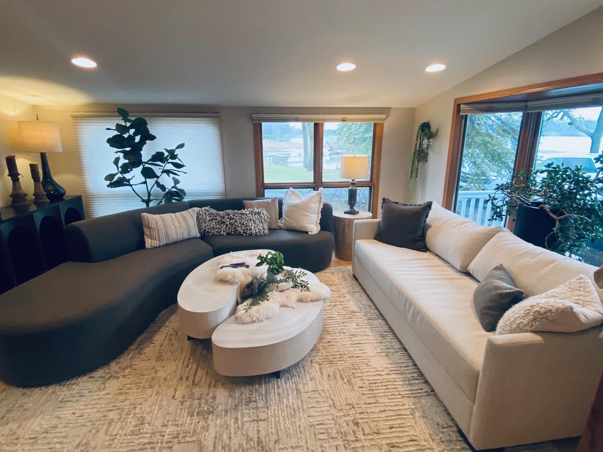 806 Longview Drive