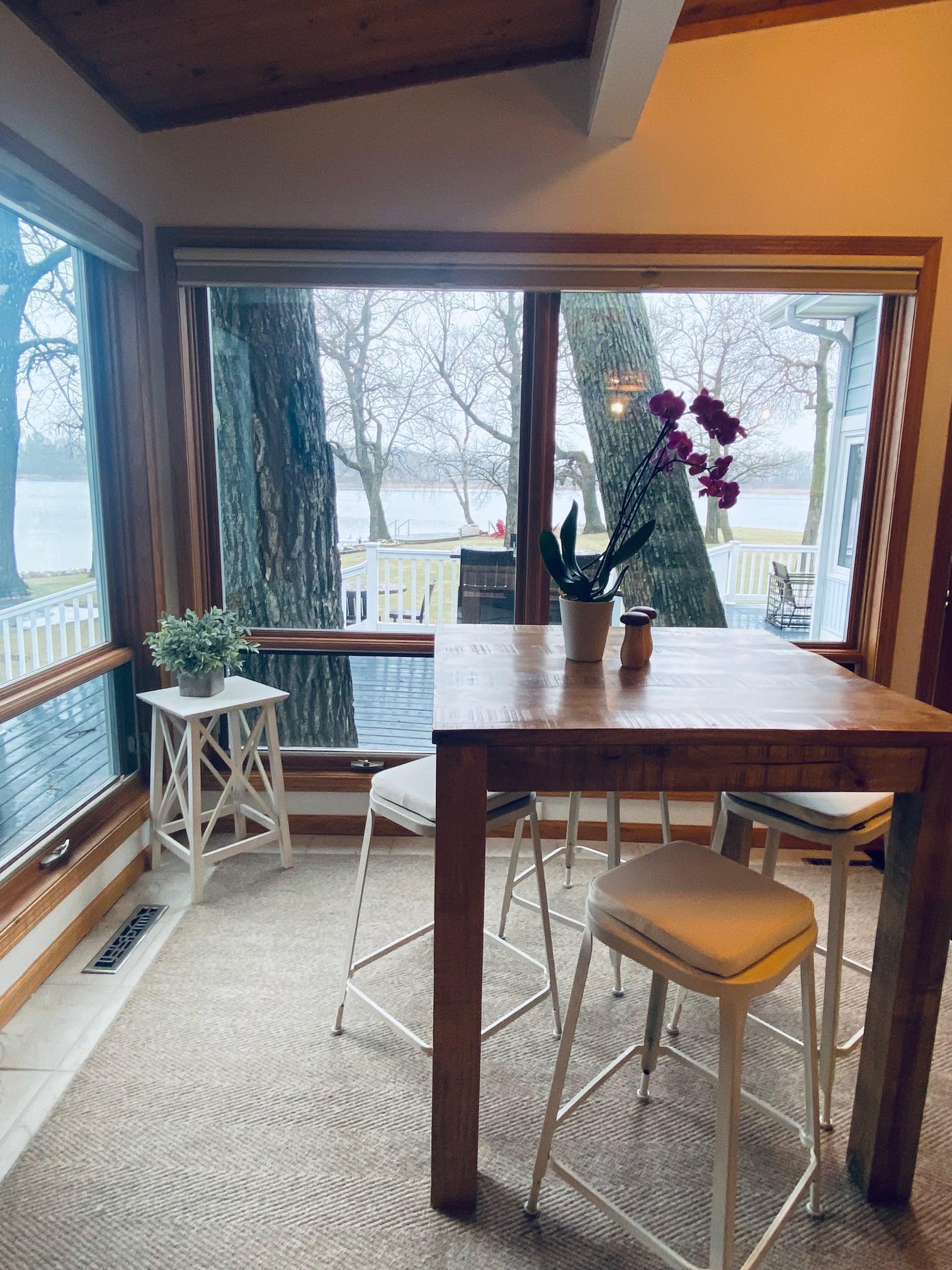 806 Longview Drive