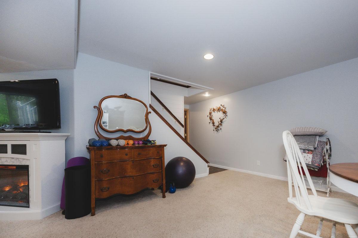 868 Park Drive