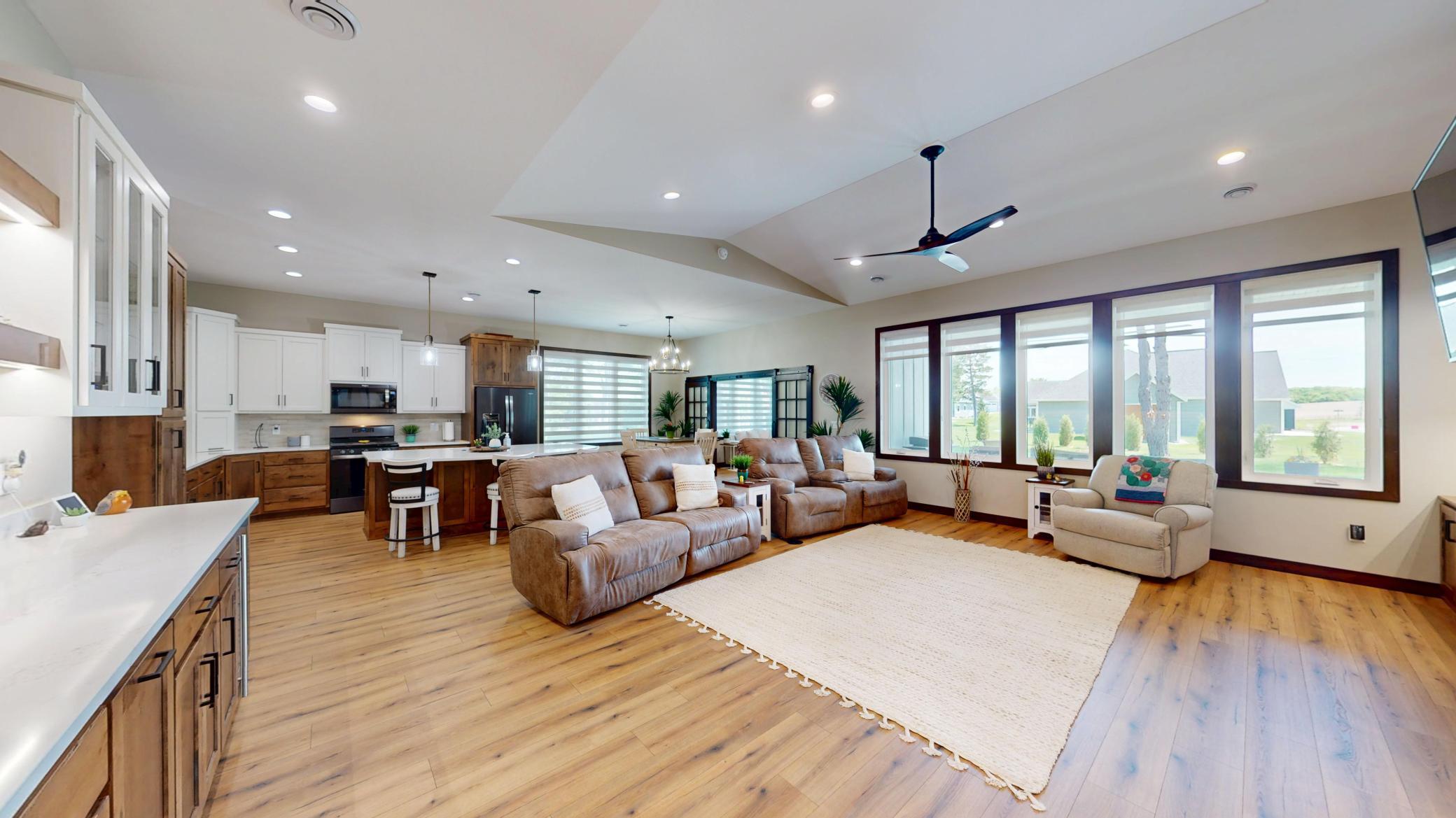 807 Whitetail Lane