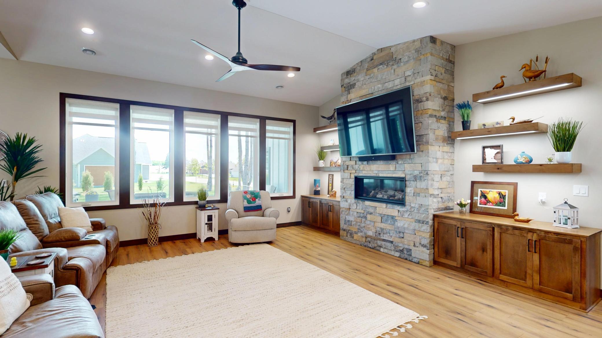 807 Whitetail Lane