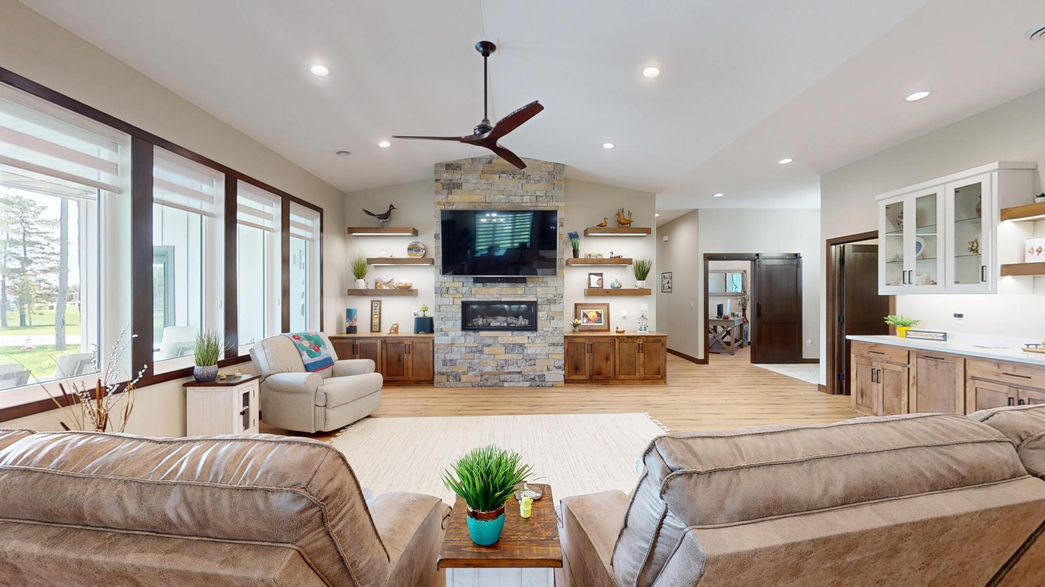 807 Whitetail Lane