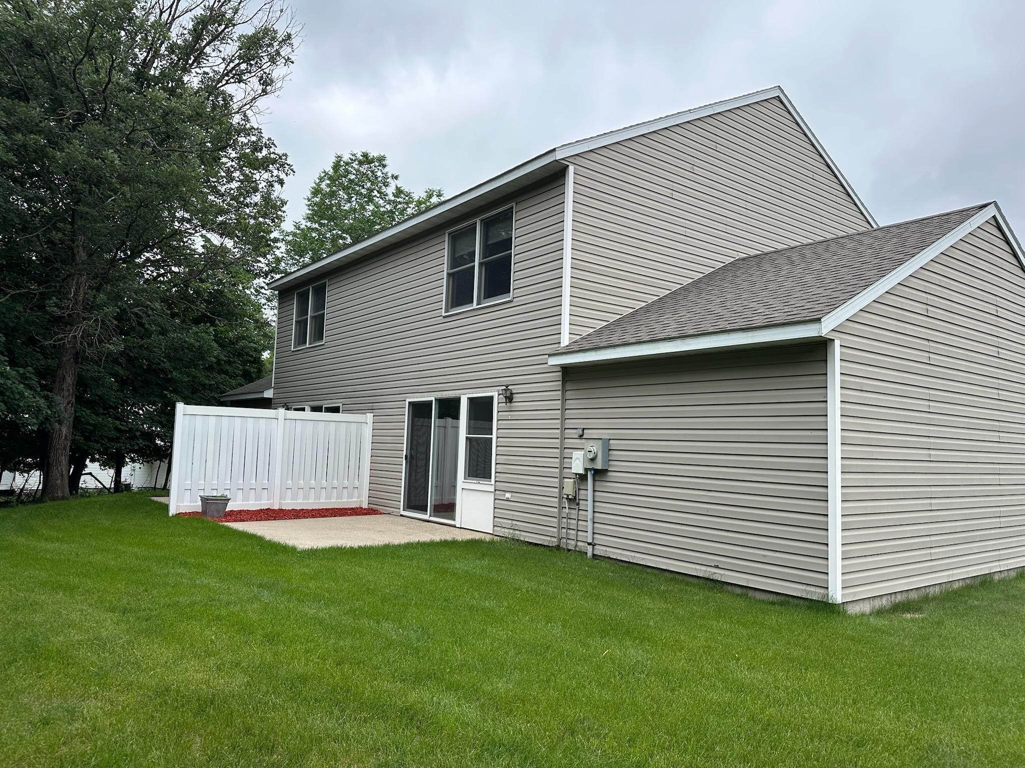 323 Shorewood Circle
