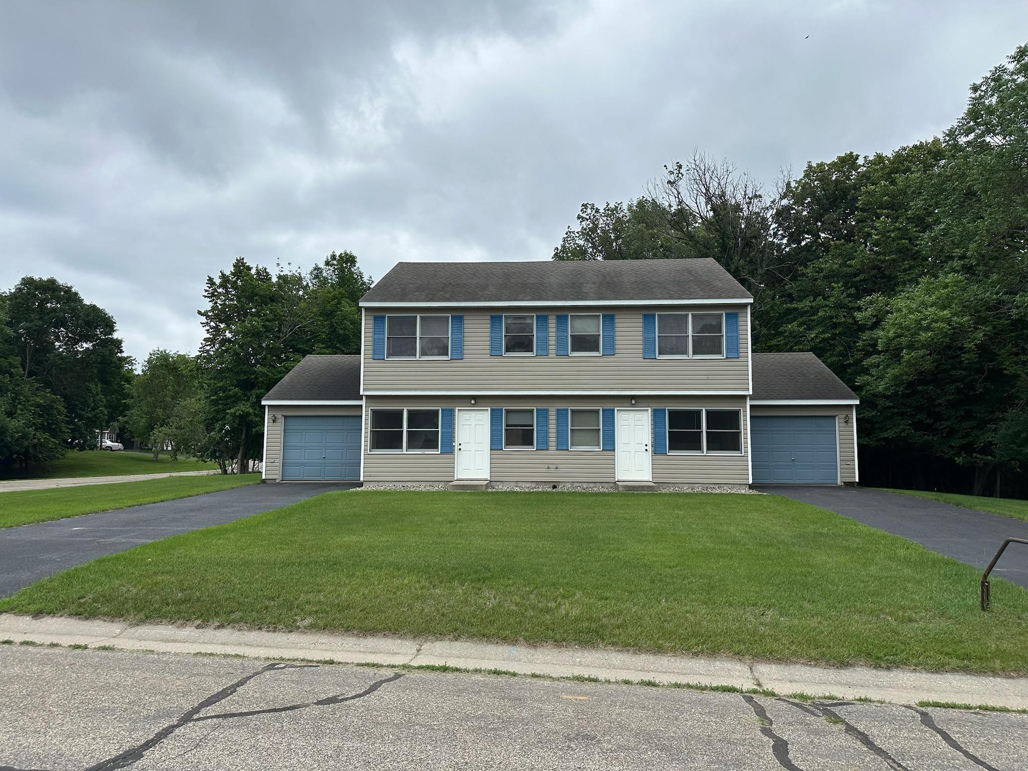 323 Shorewood Circle