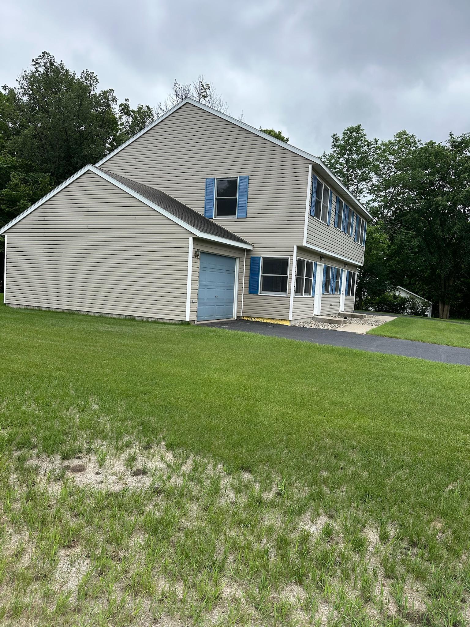 323 Shorewood Circle