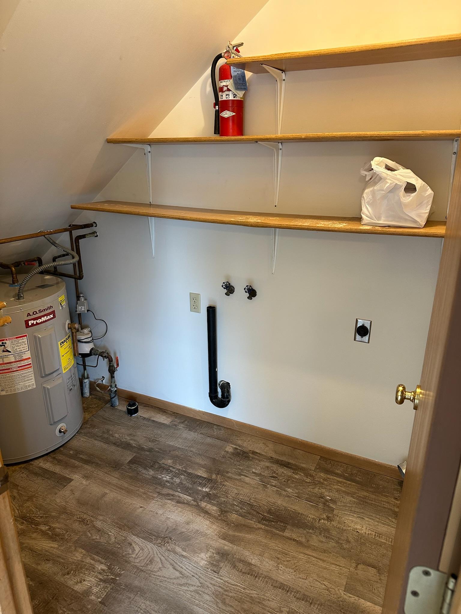 323 Shorewood Circle