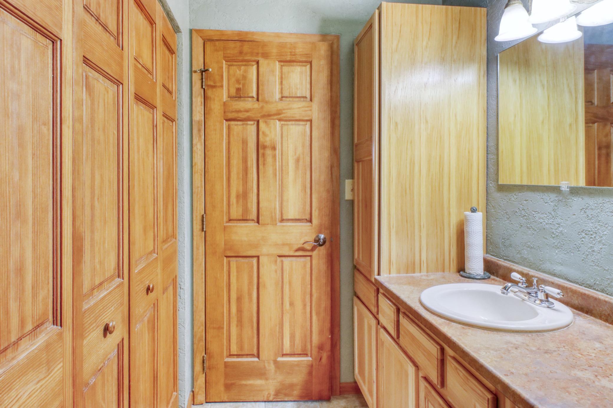 315 Park Lake Boulevard Unit: 104