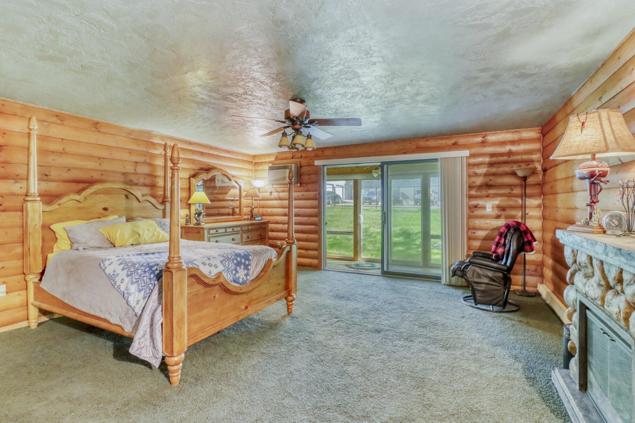 315 Park Lake Boulevard Unit: 104