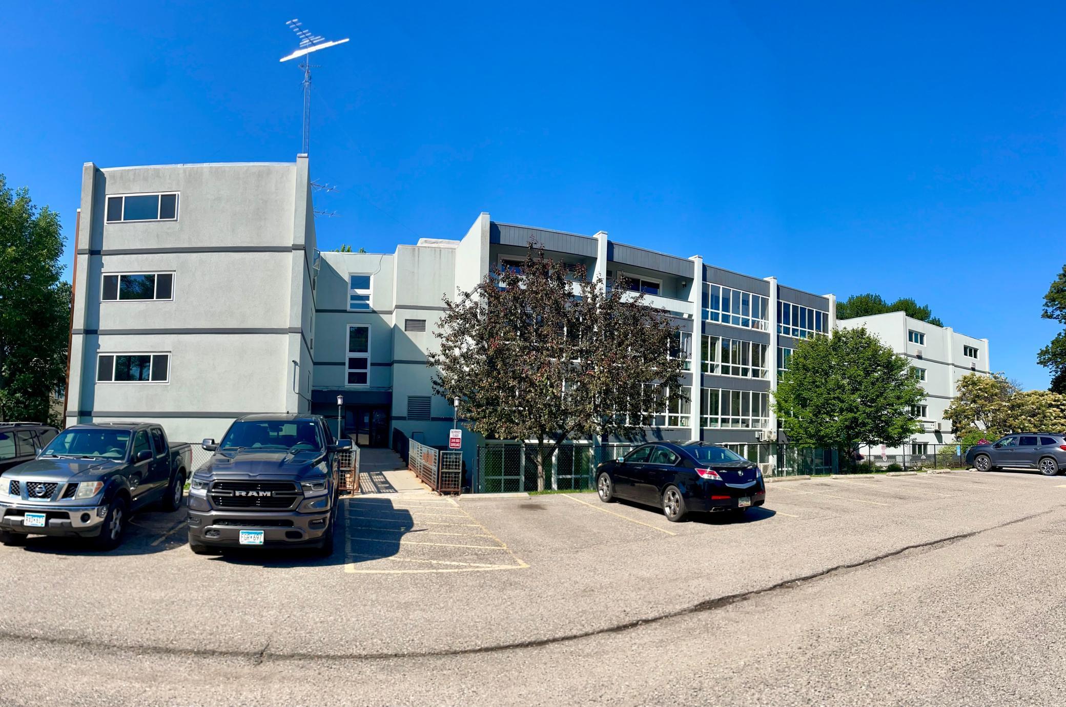 315 Park Lake Boulevard Unit: 104