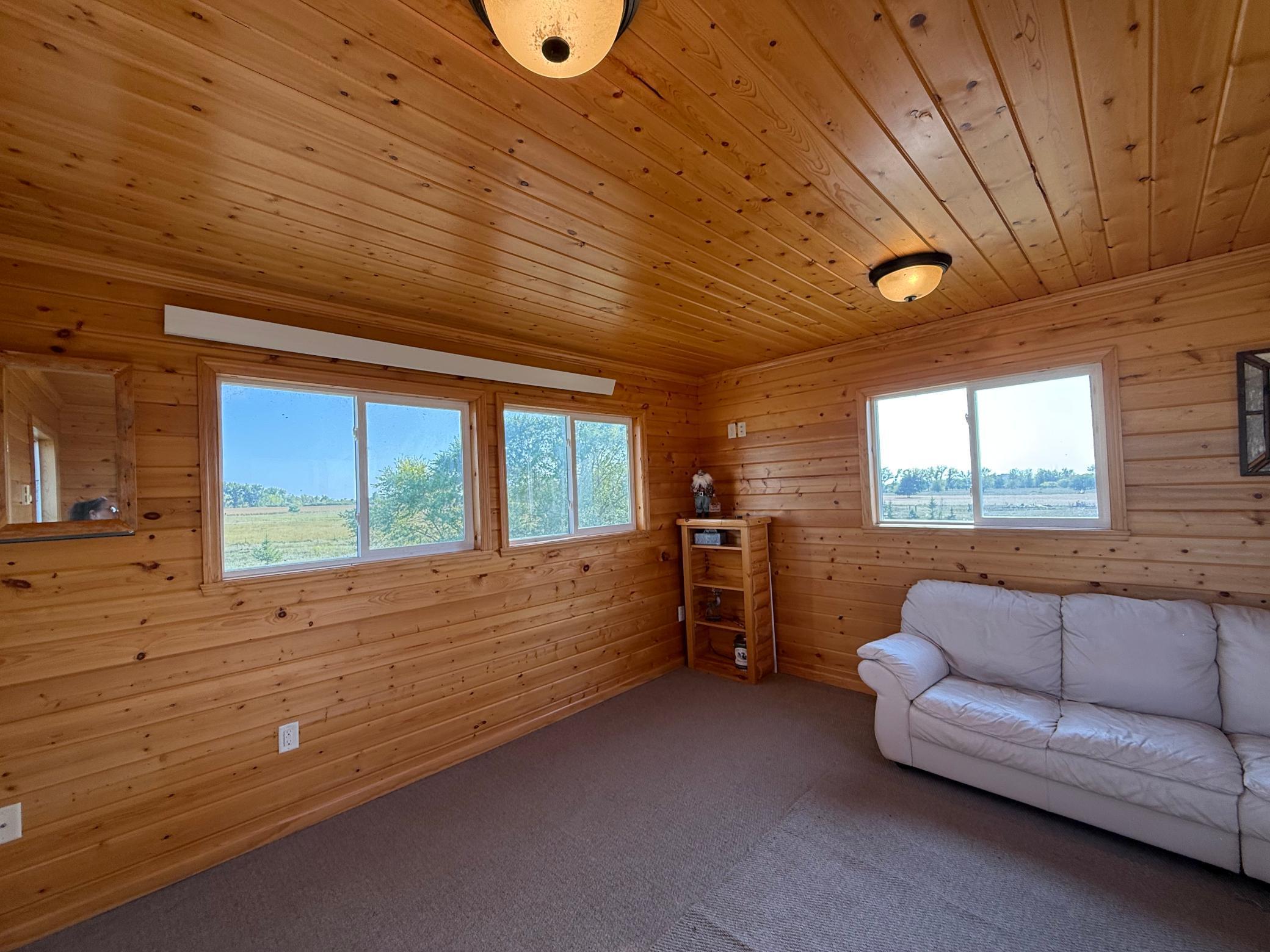 20371 180th Avenue N