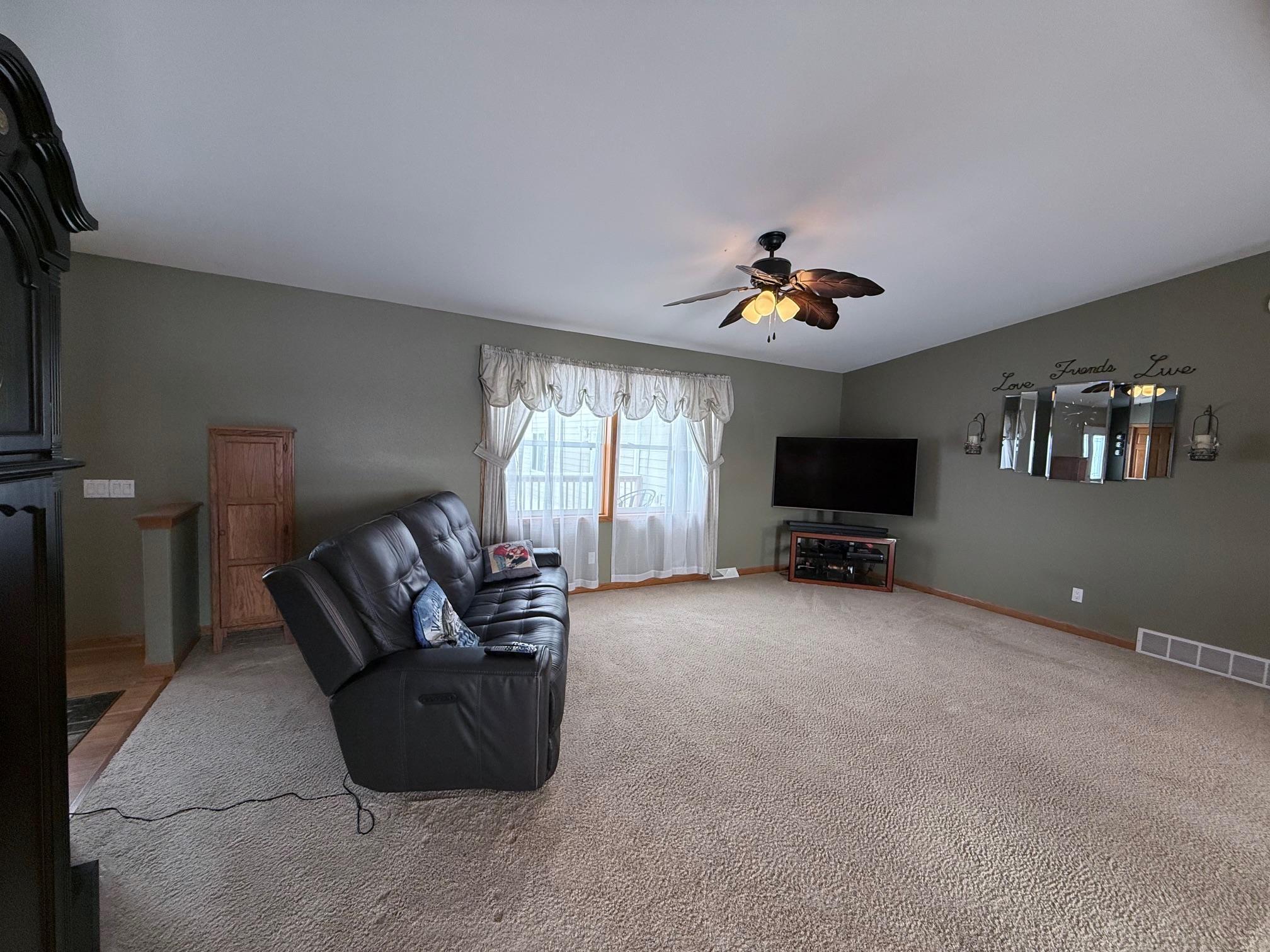 20371 180th Avenue N