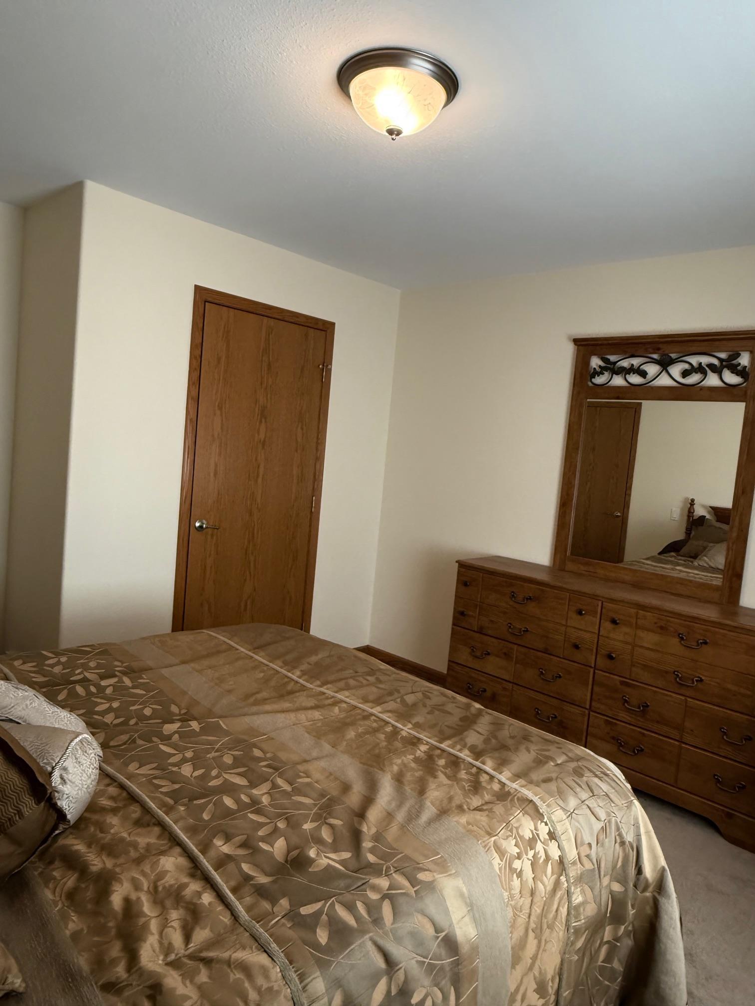 20371 180th Avenue N