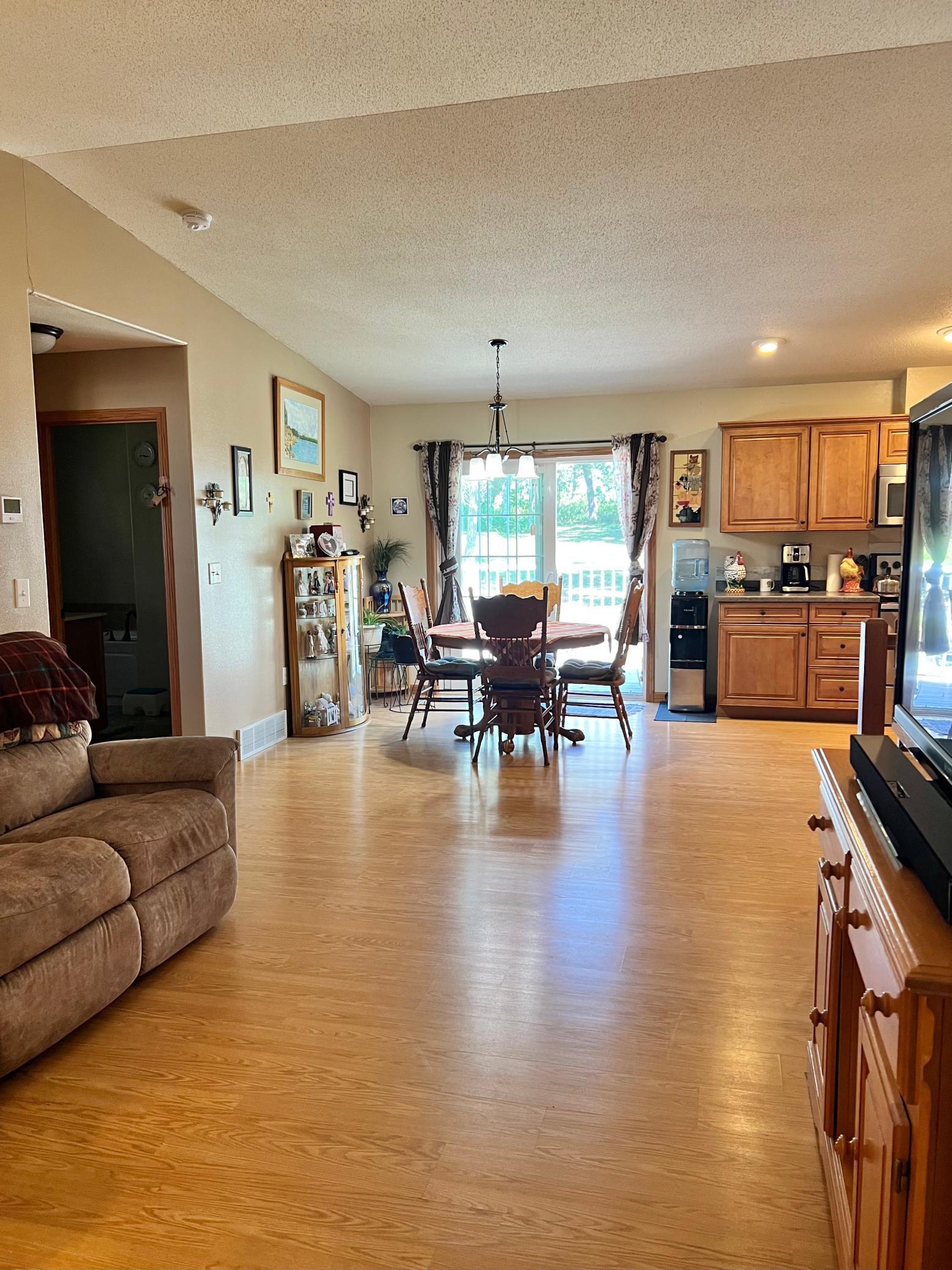 208 Hilltop Road