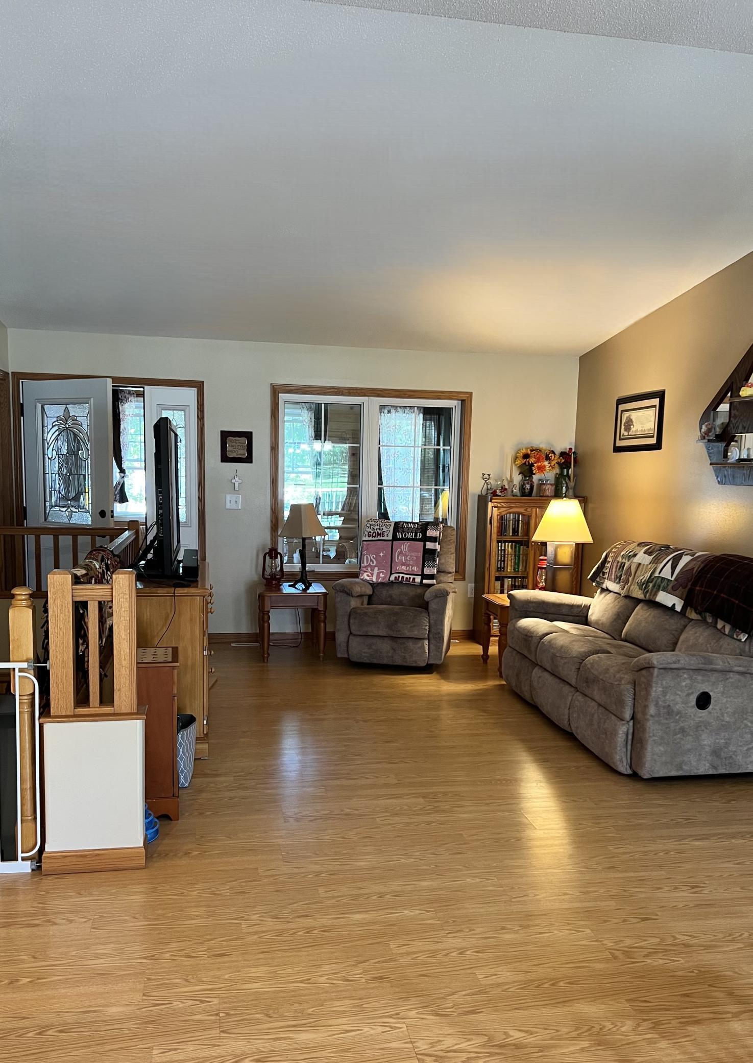 208 Hilltop Road