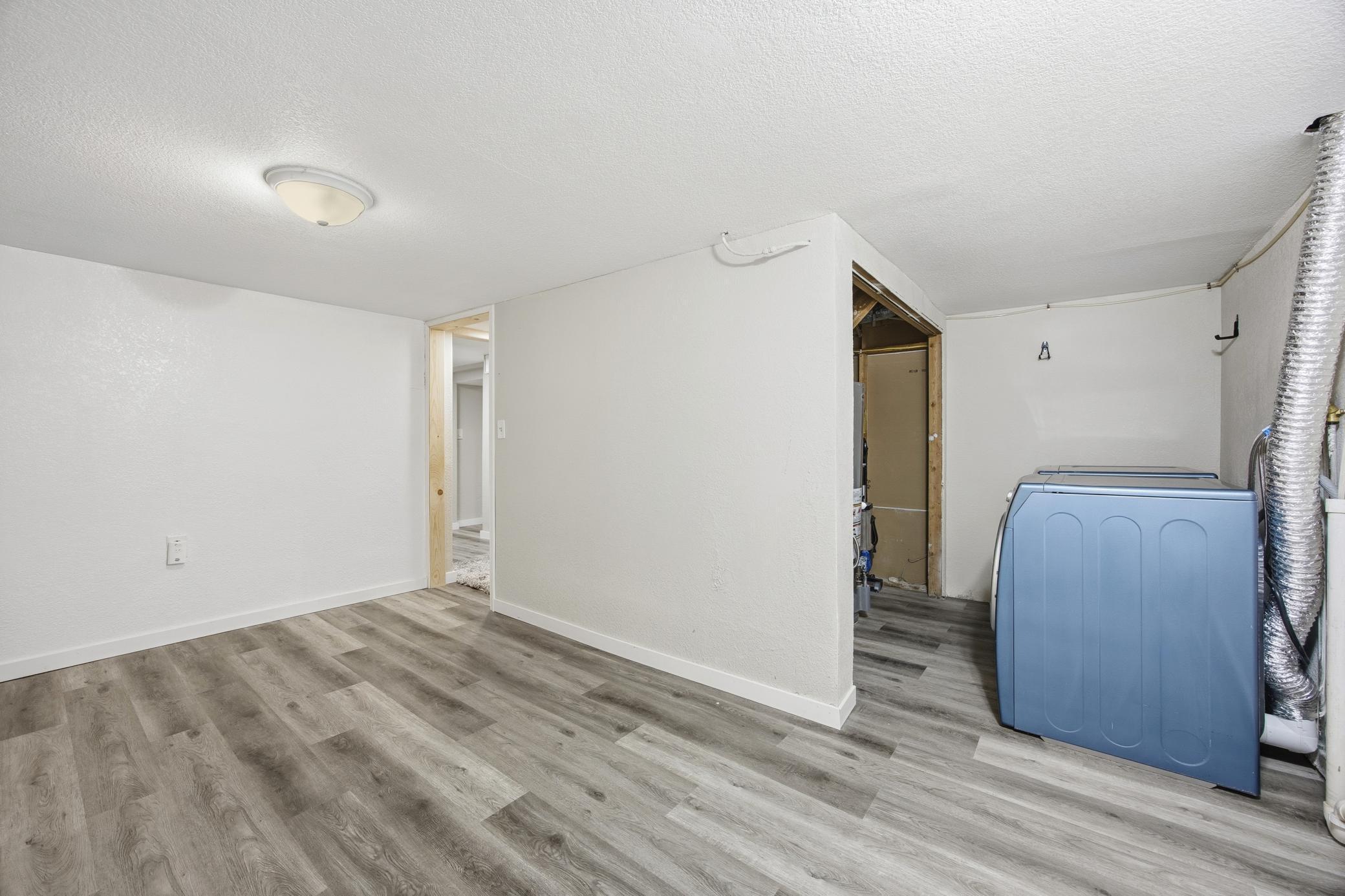 1155 Rossman Avenue