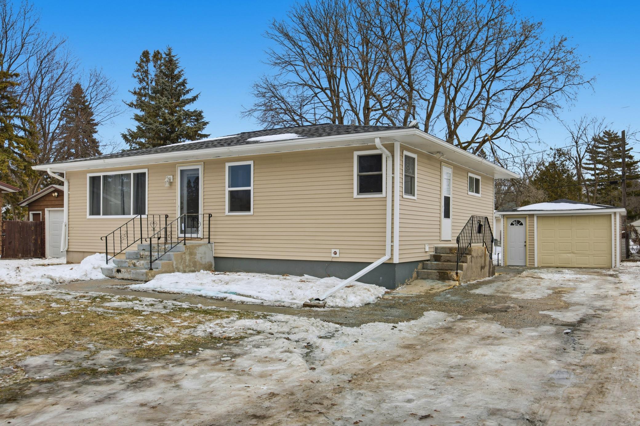 1155 Rossman Avenue