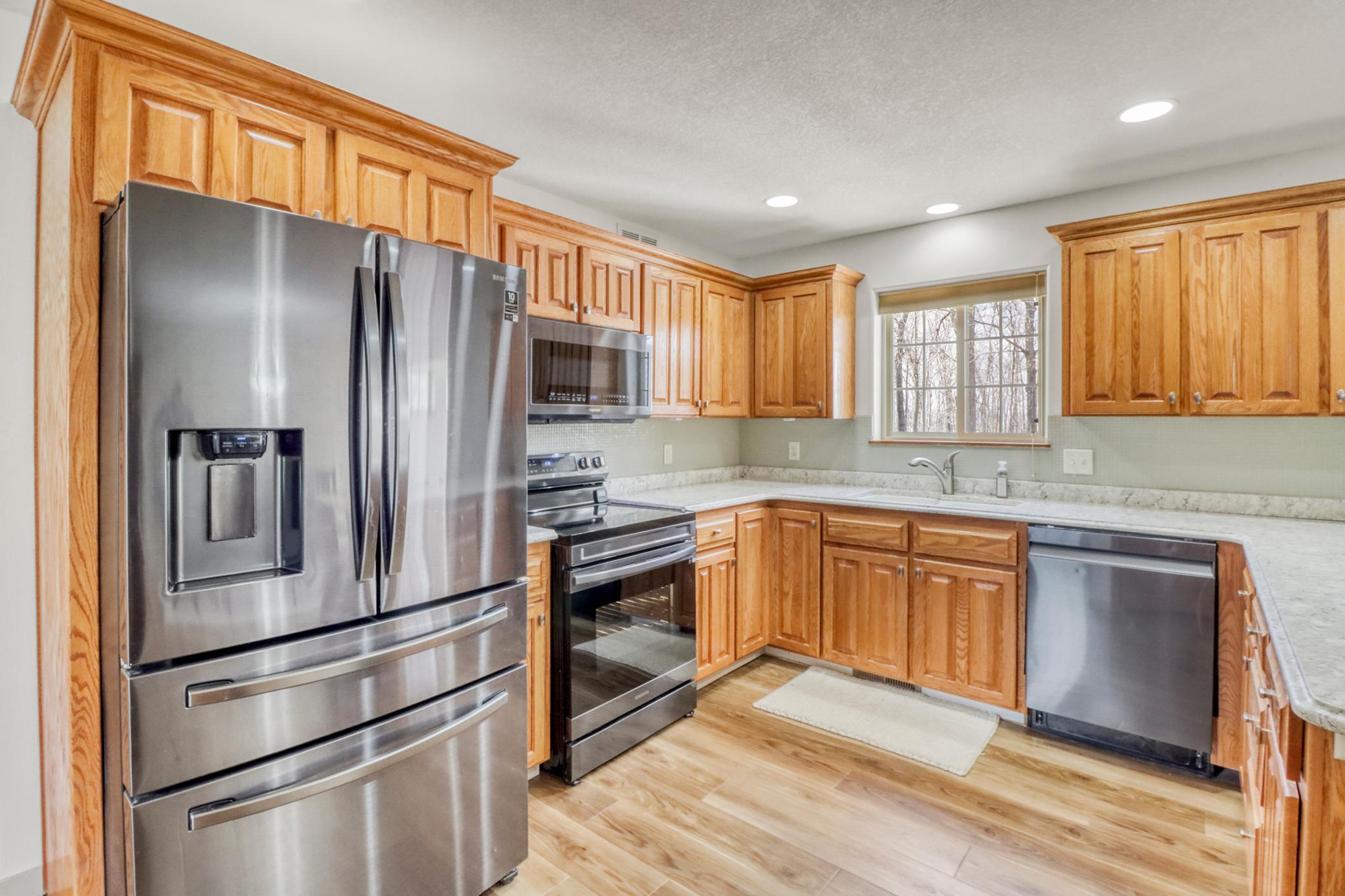1044 Villa Lane