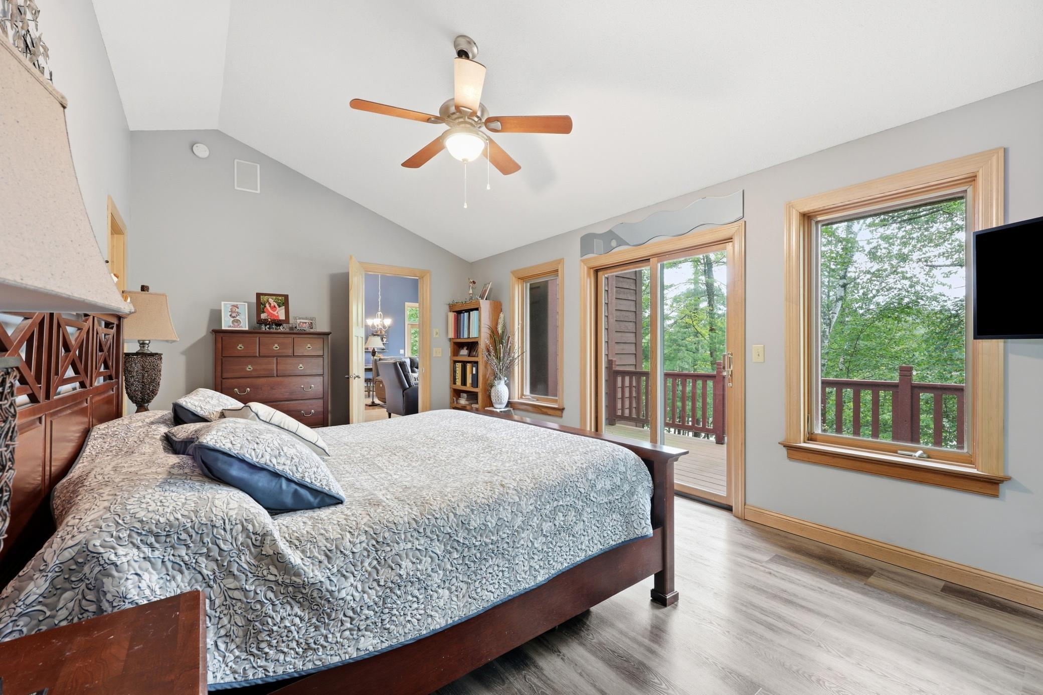 21516 NE Pickerel Lake Road