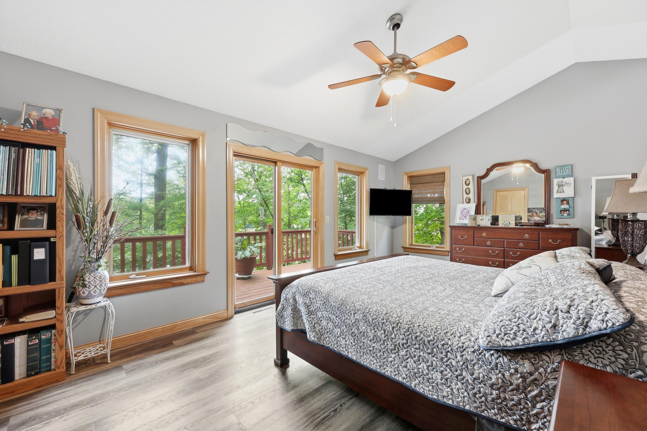 21516 NE Pickerel Lake Road