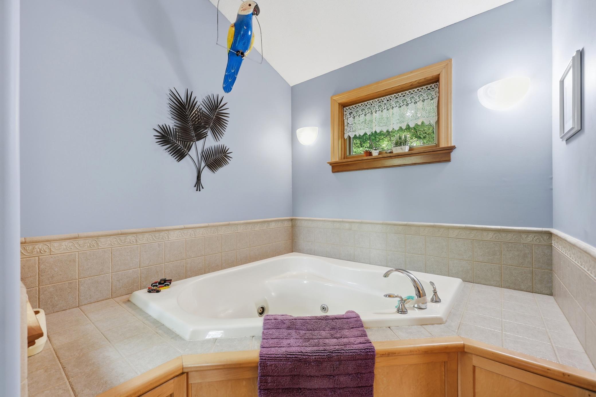 21516 NE Pickerel Lake Road