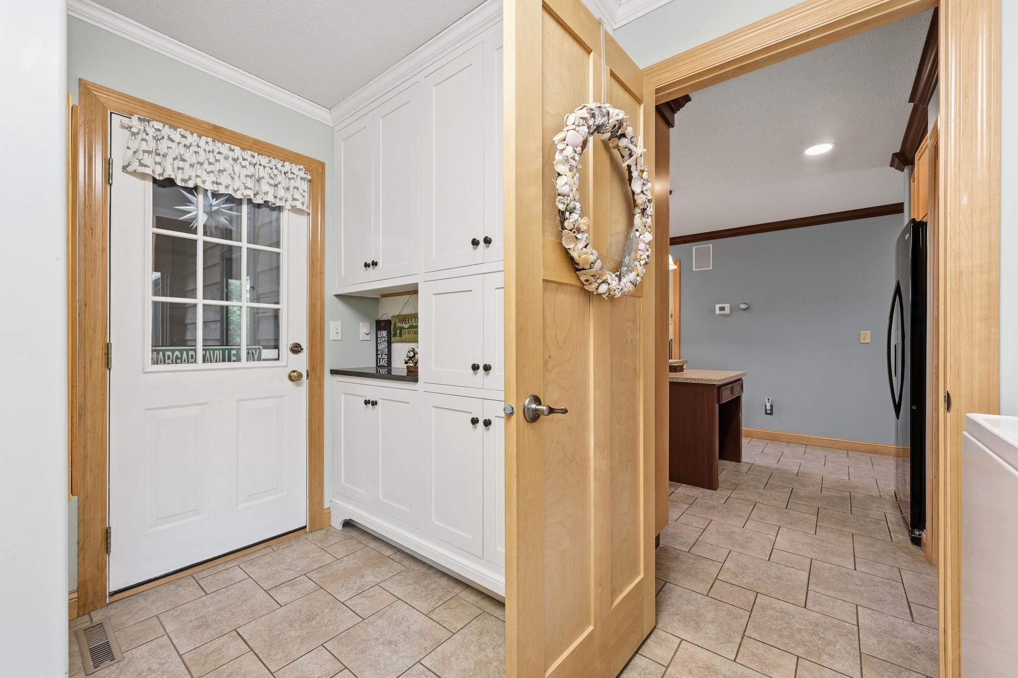 21516 NE Pickerel Lake Road
