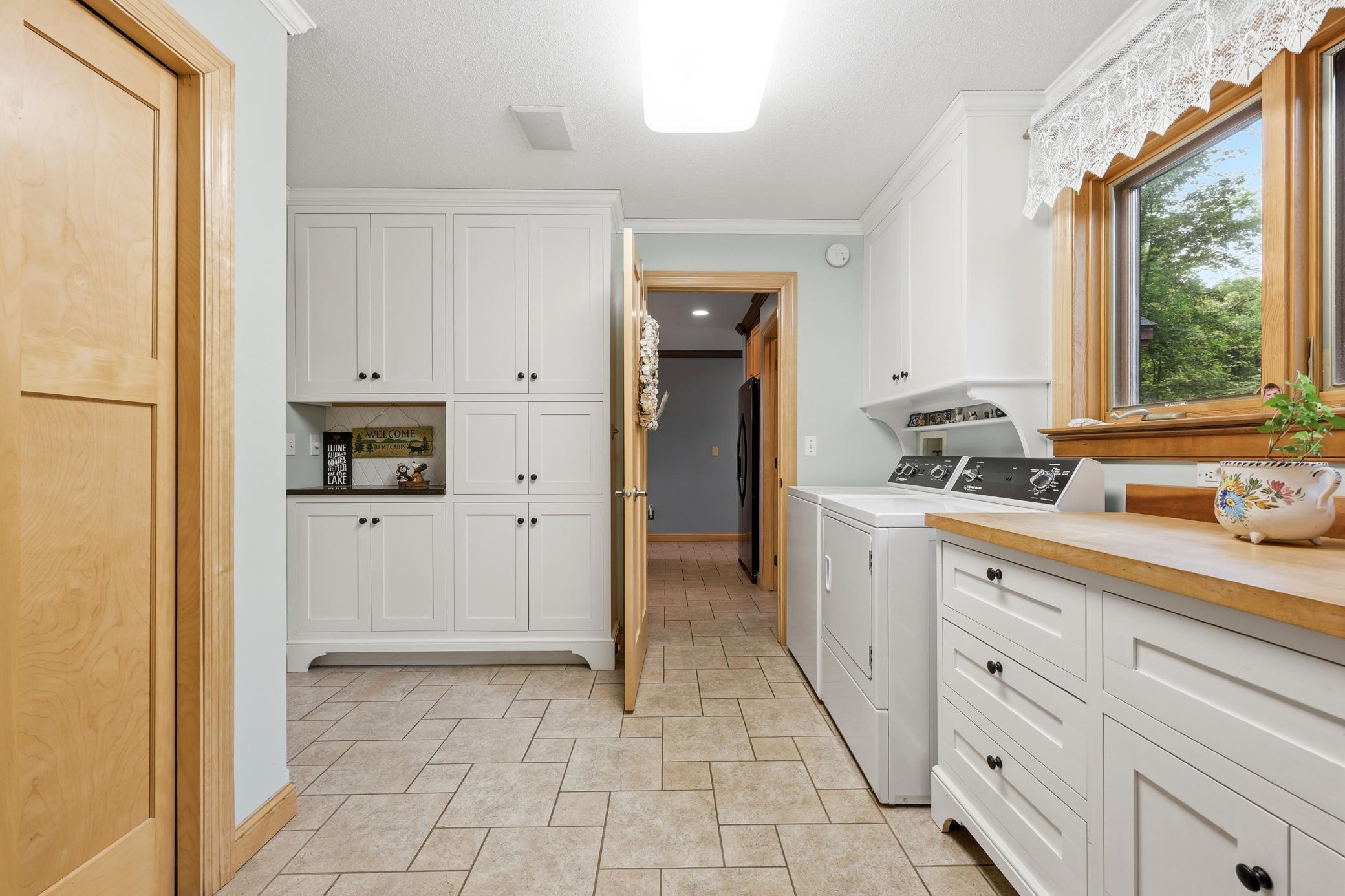 21516 NE Pickerel Lake Road