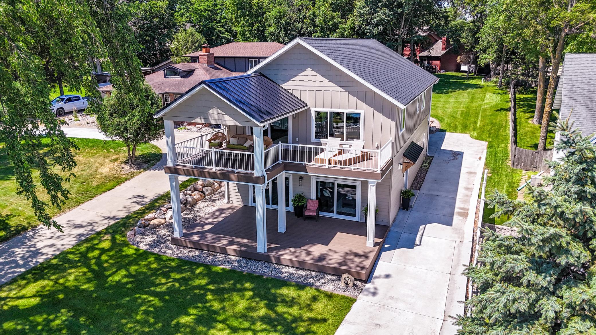 1084 W Lake Drive