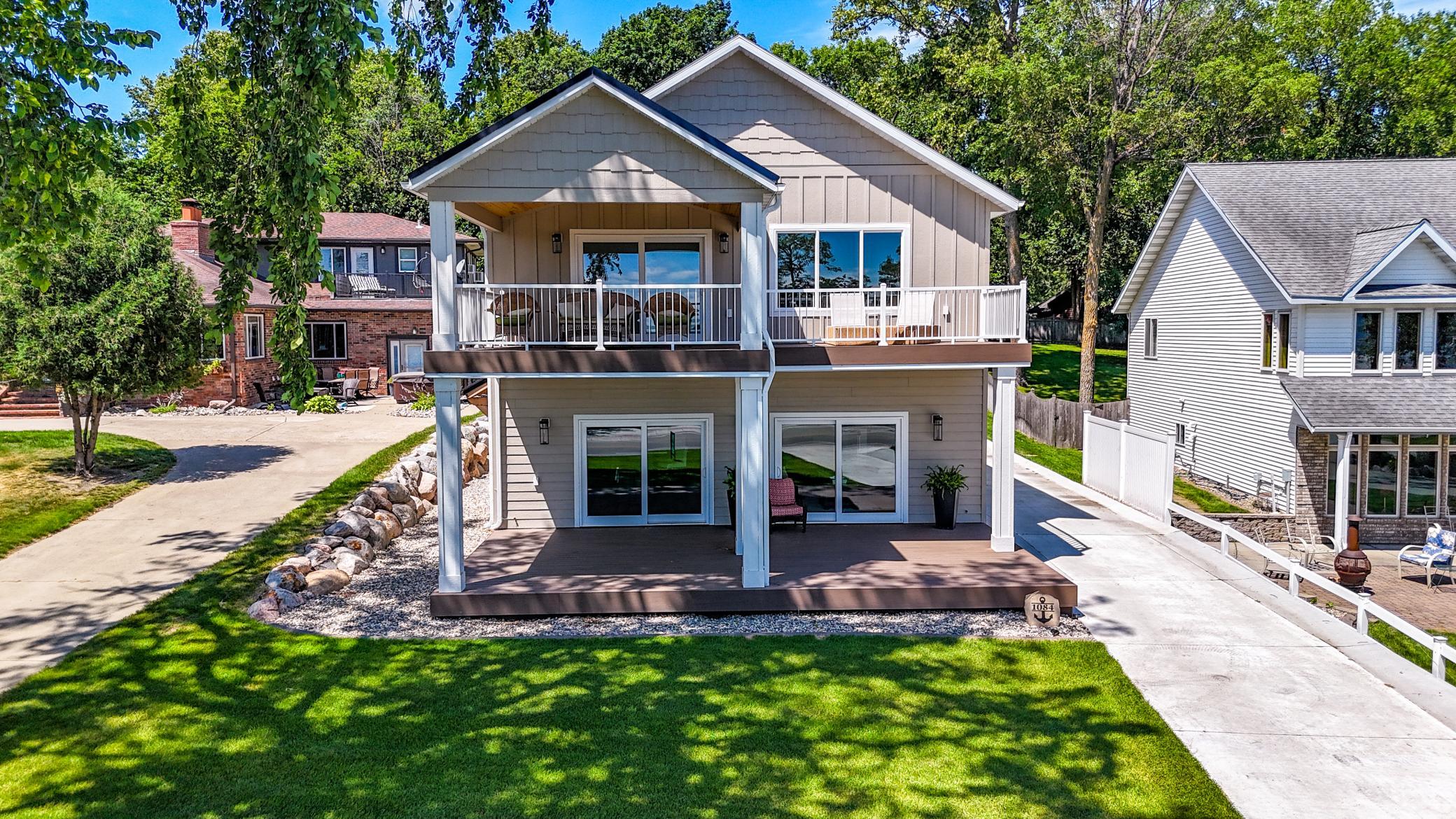 1084 W Lake Drive