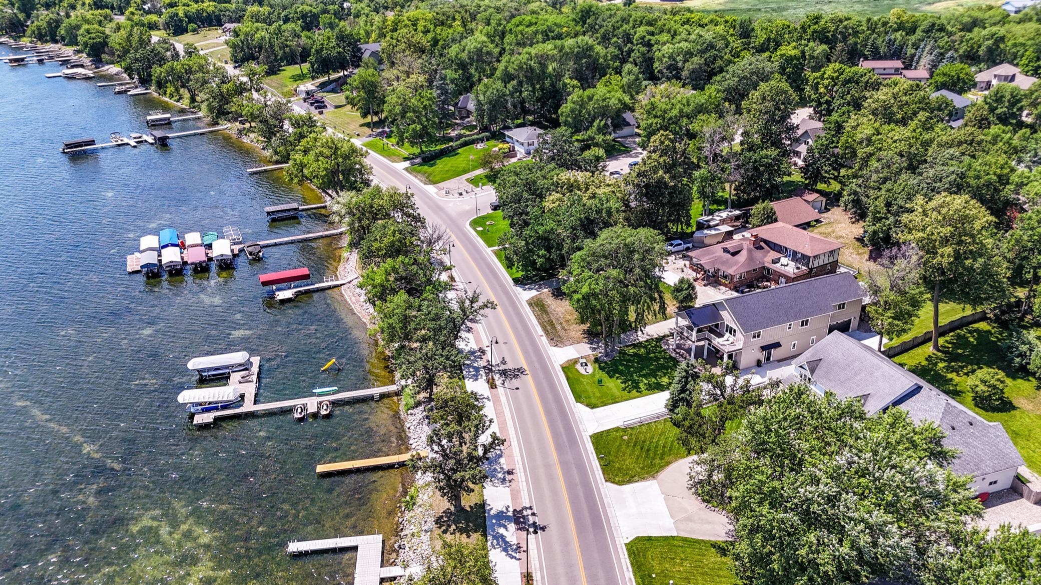 1084 W Lake Drive