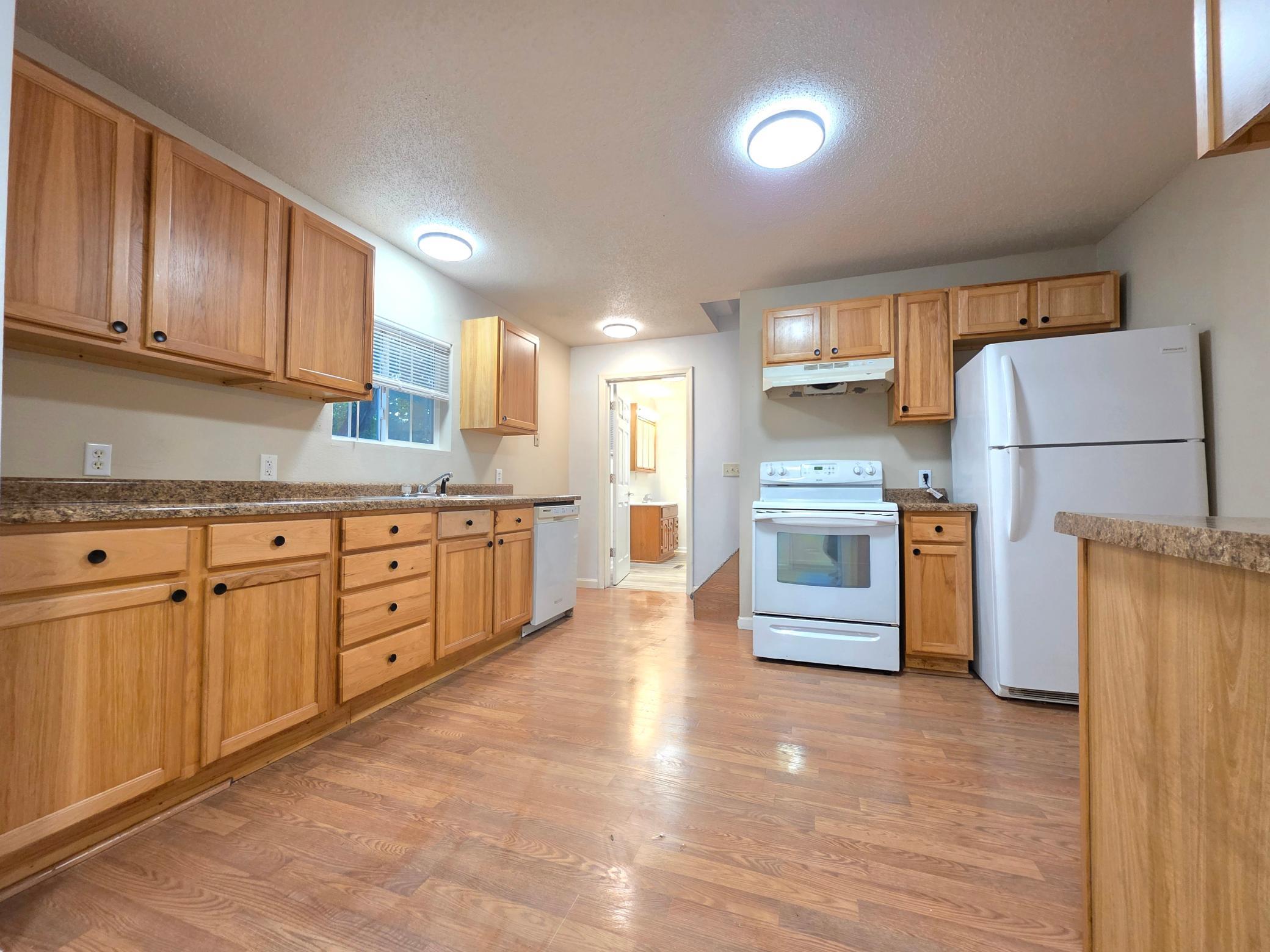 117 Union Street W