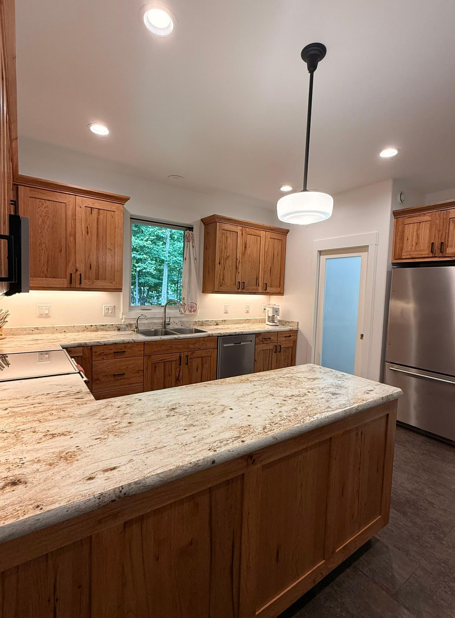 22811 Pearl Circle
