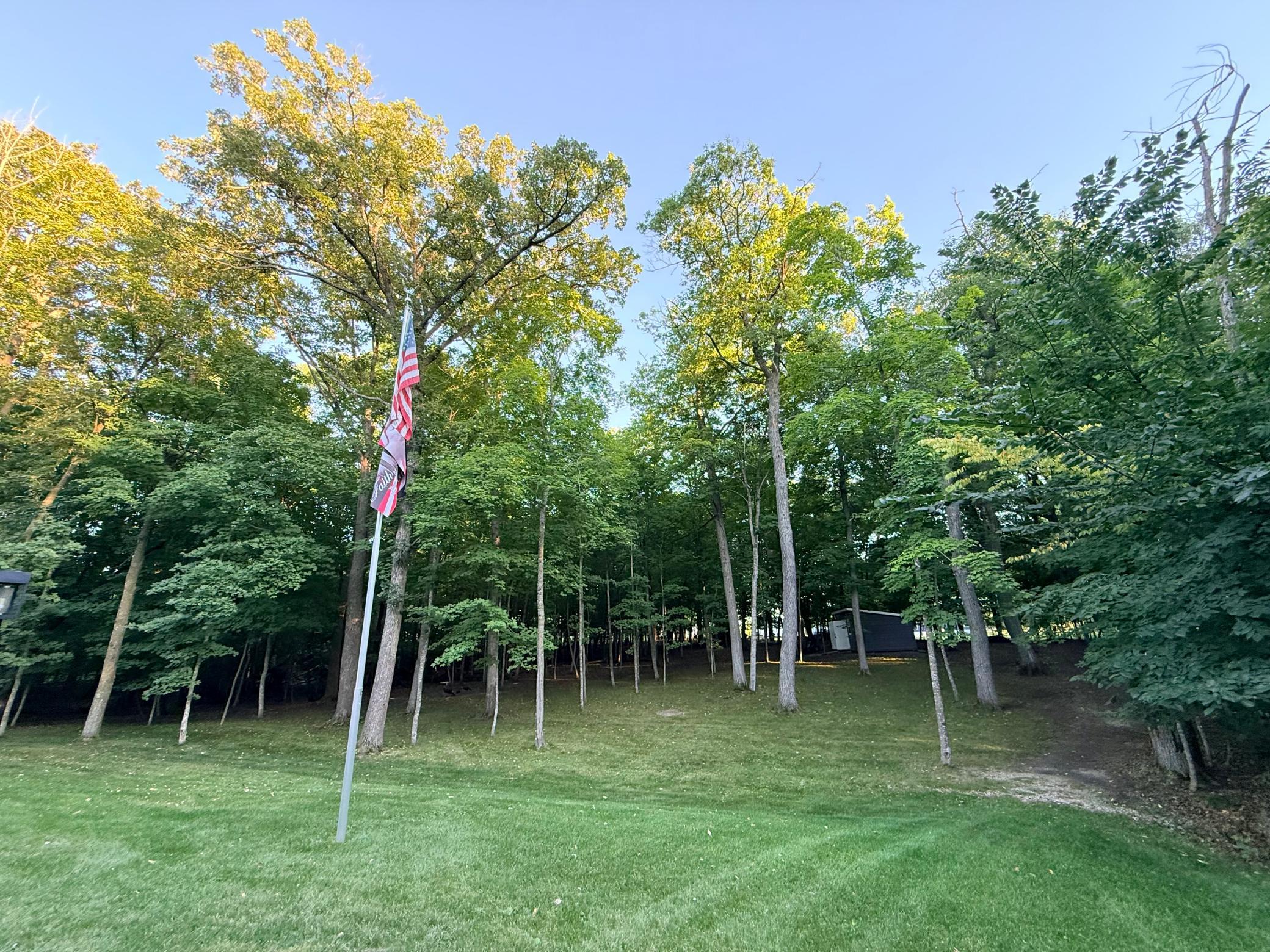22811 Pearl Circle